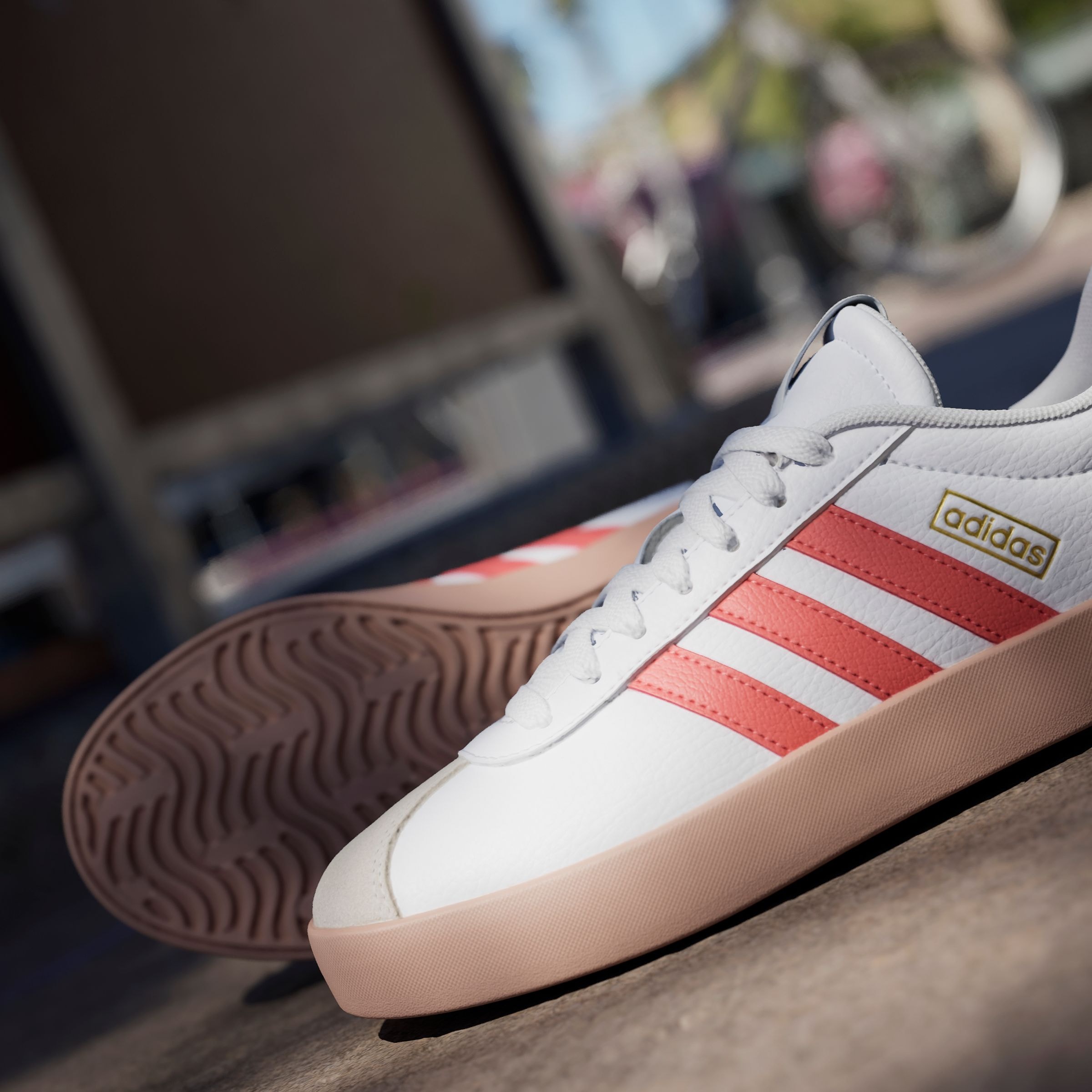 adidas Sportswear Sneaker »VL COURT 3.0«, inspiriert vom Design des adidas samba