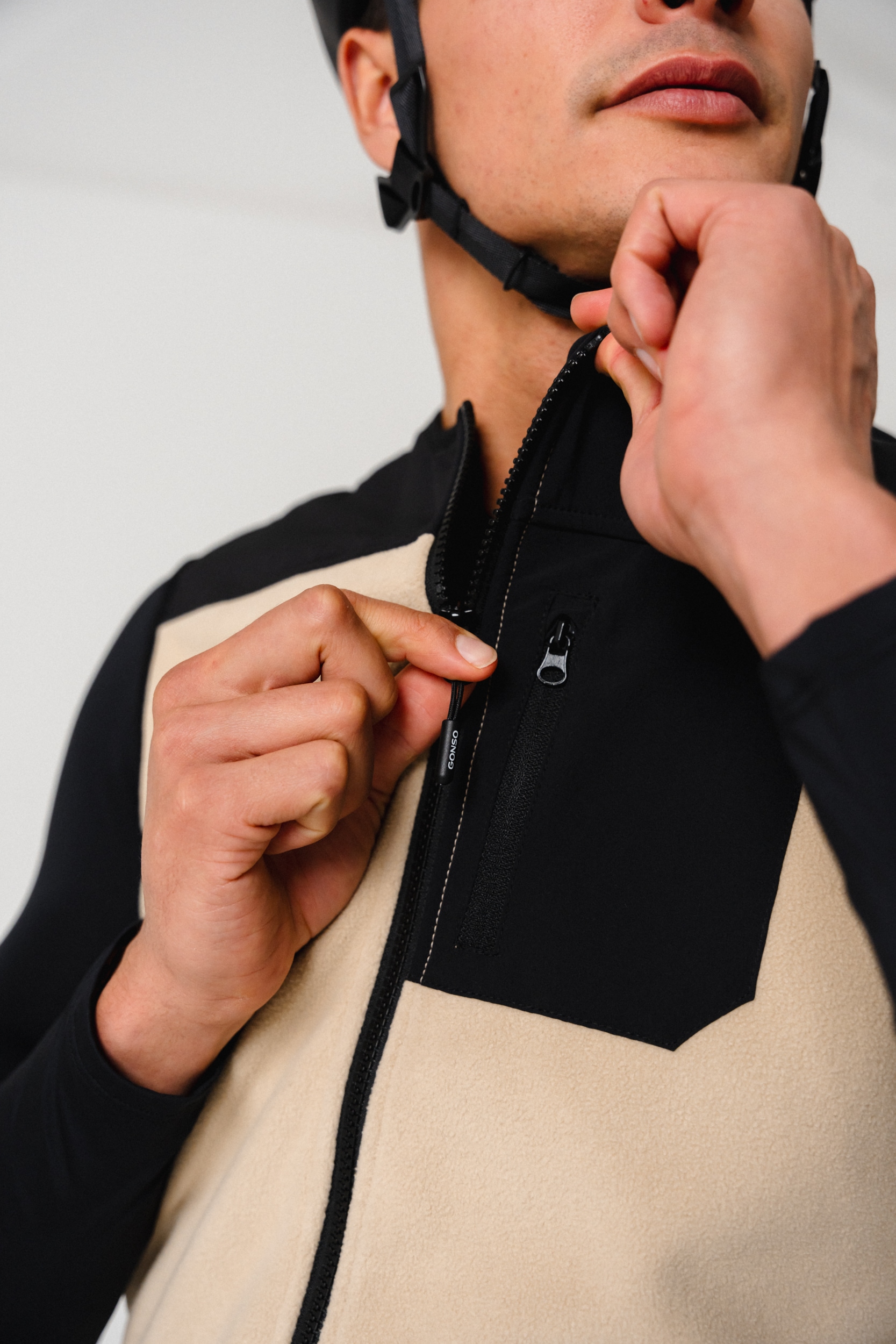 Gonso Veste de vélo »ADVENTURE VEST FLEECE« Veste de vélo unisexe, gilet polaire chaud, poche intégrée pour smartphone