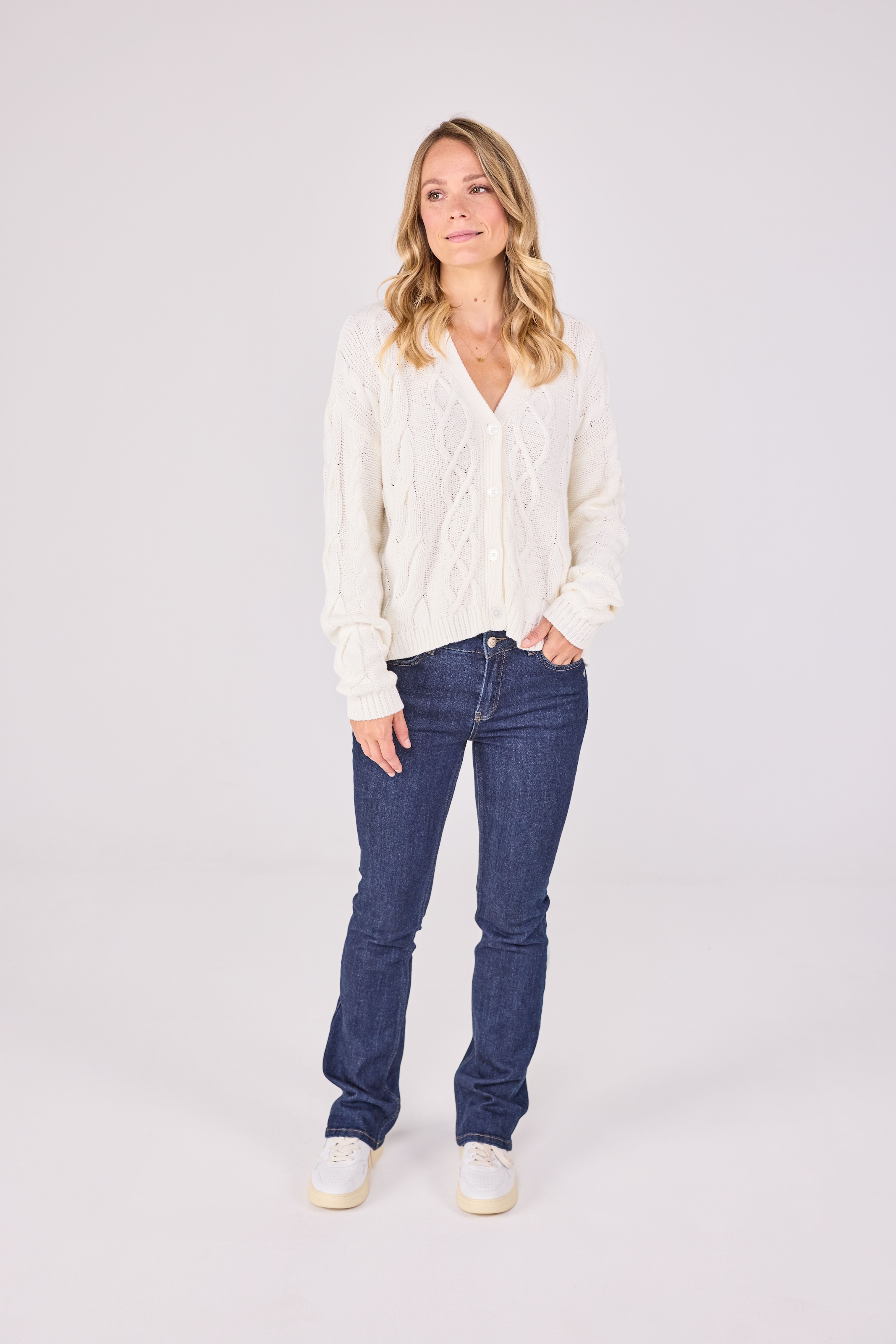 Lieblingsstück Strickjacke »AlysanneL«, mit Zopfmuster