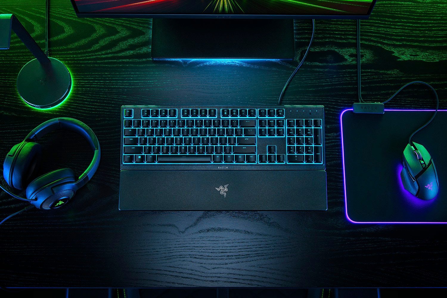 Image of RAZER Gaming-Tastatur "Ornata V3 X" (Handgelenkauflage USB-Anschluss UV-Schutzbeschichtung Ziffernblock ergonomische Form)