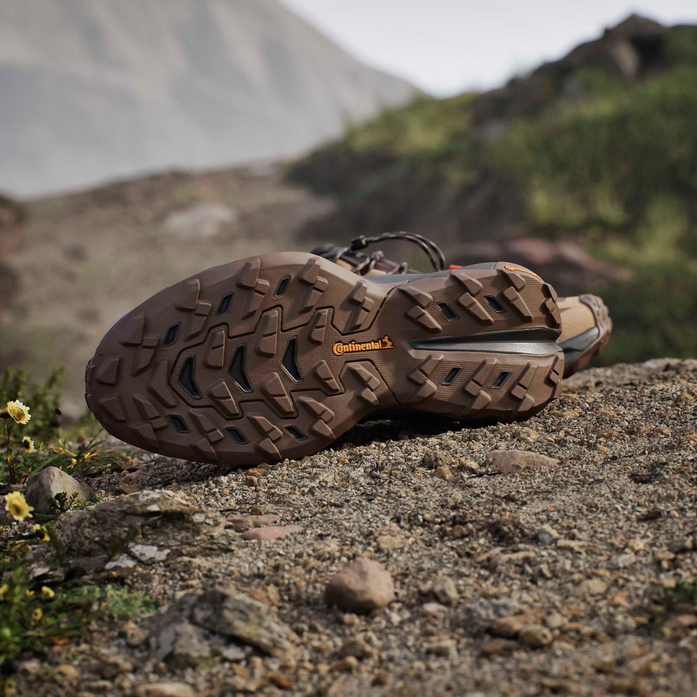 adidas TERREX Chaussure de randonnée »FREEHIKER SL GORE-TEX«  imperméable grâce à la membrane Gore-Tex