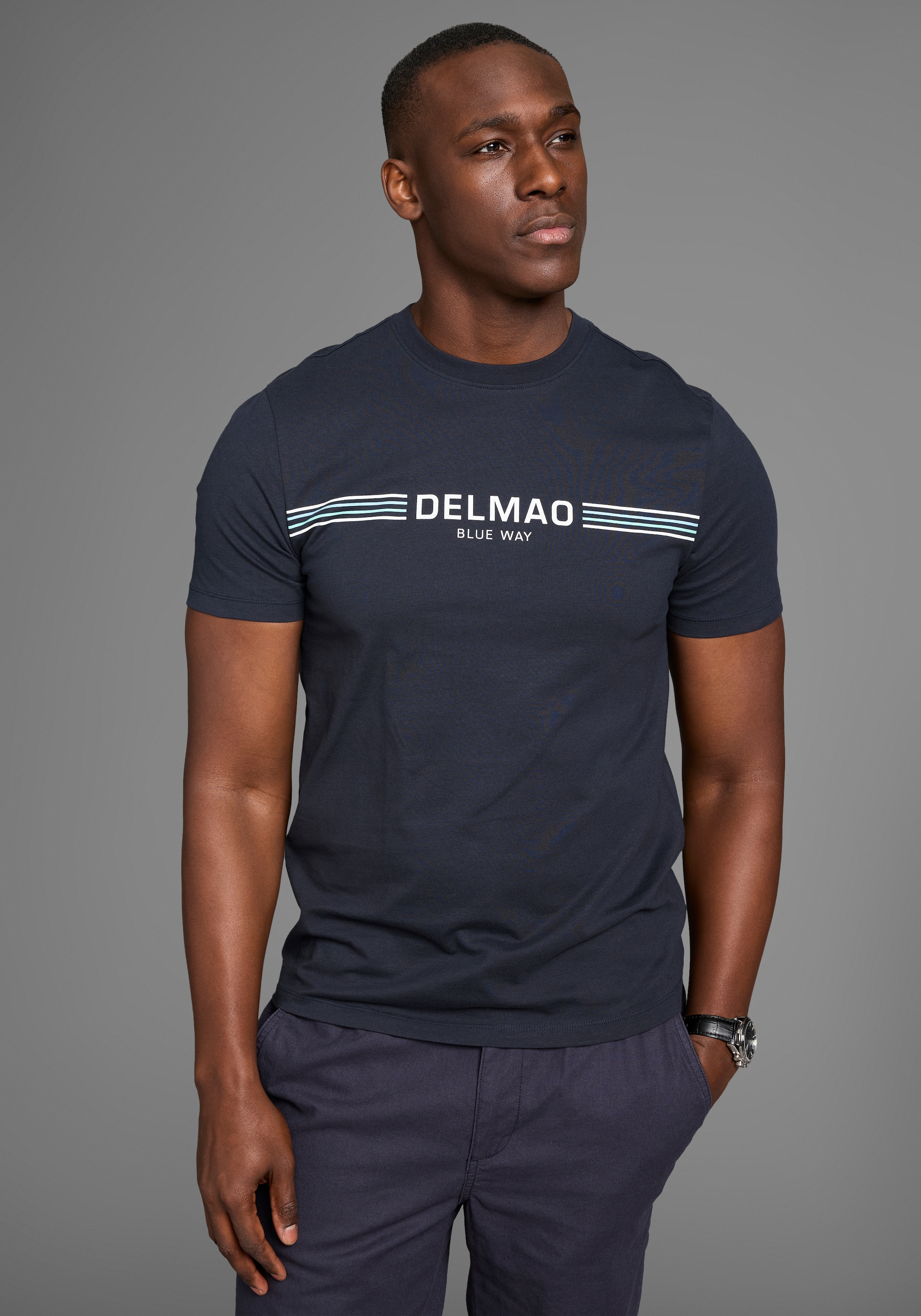 Image of DELMAO T-Shirt mit sportlich-maritimen Marken-Schriftzug