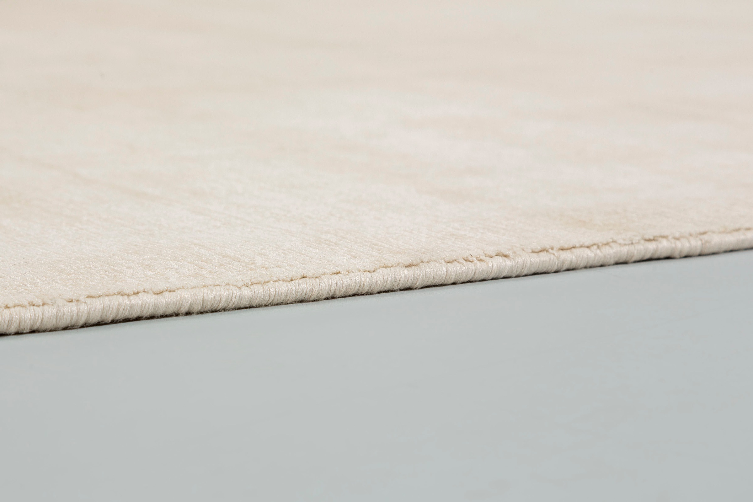 SCHÖNER WOHNEN-Kollektion Teppich »Alessa«, rechteckig, 5 mm Höhe, Viskose, Wohnzimmer