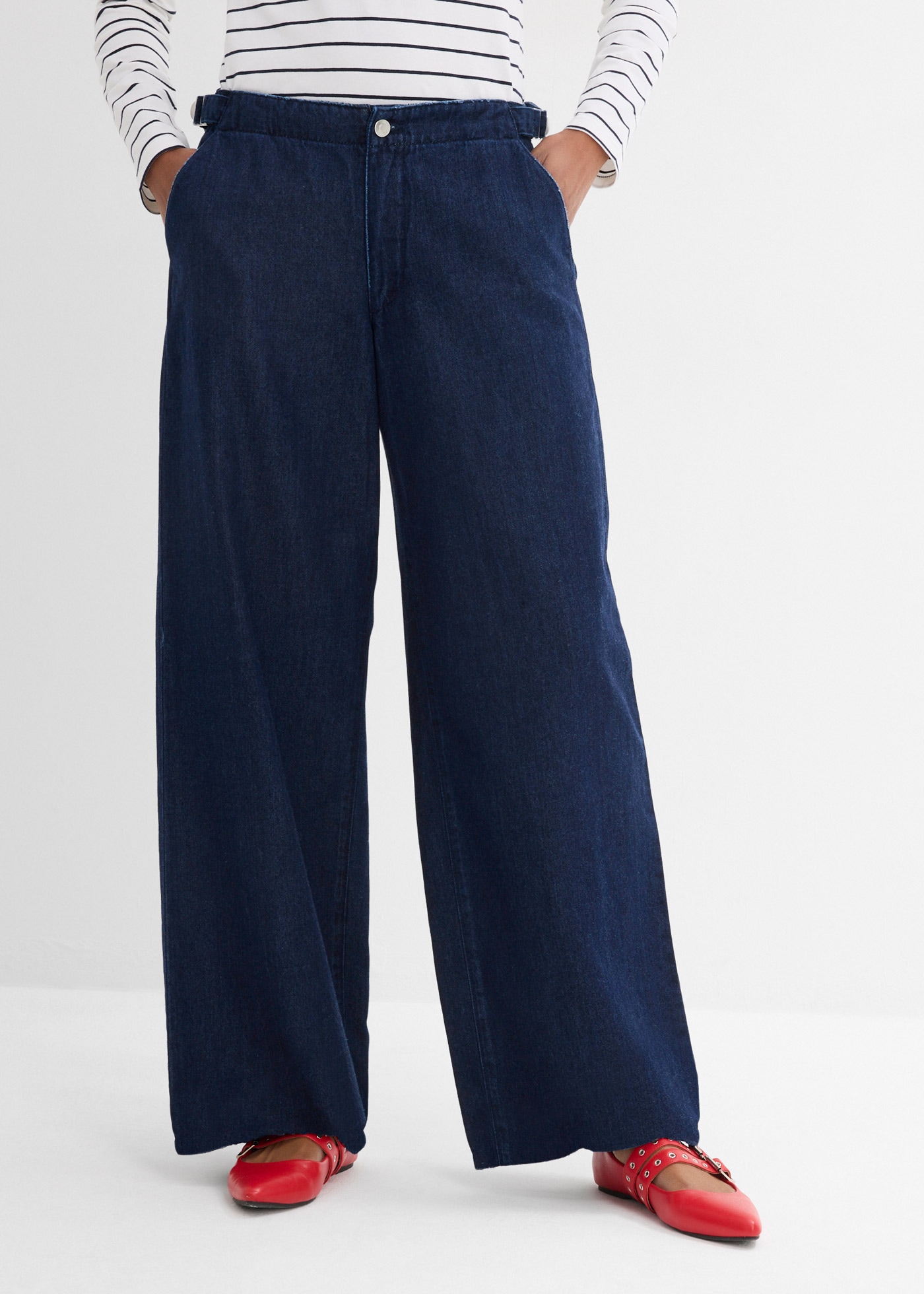 Image of bonprix Weite Jeans lockerer Schnitt, gerade Passform, mittlerer Bund
