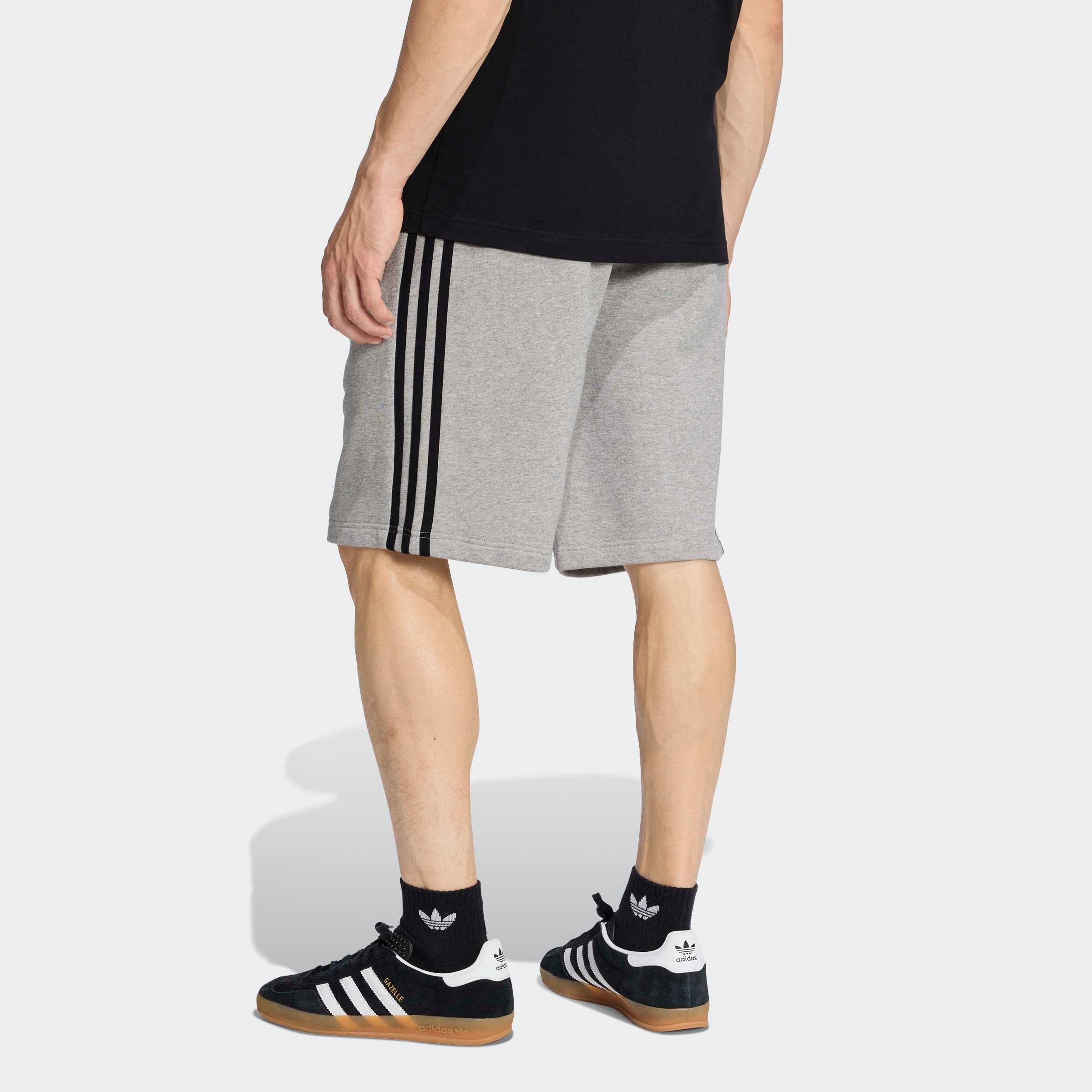 adidas Originals Short »3-STREIFEN«  sportlicher Stil, für Strasse und Zuhause, aus weichem French Terry