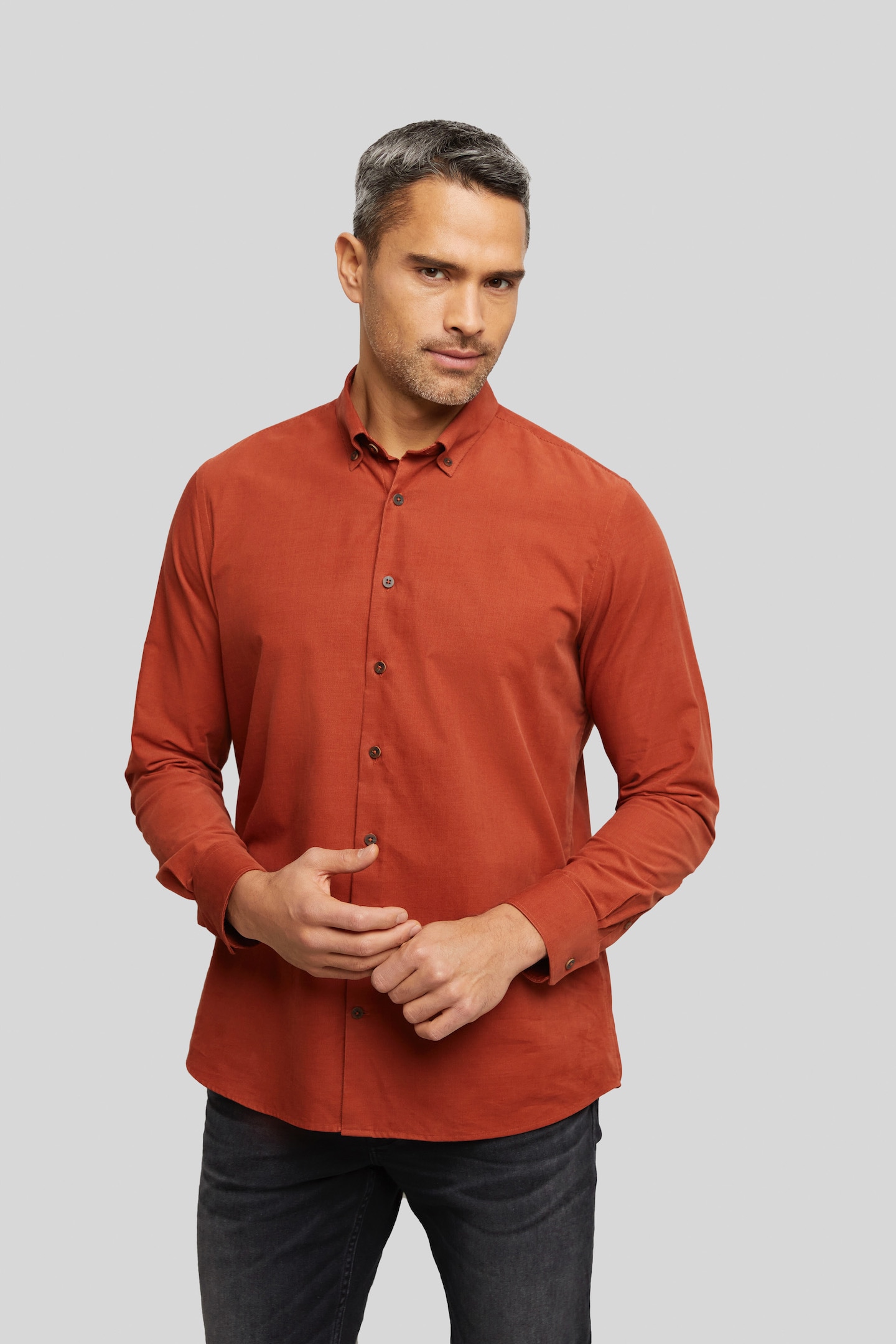 Langarmhemd, mit Button-Down-Kragen