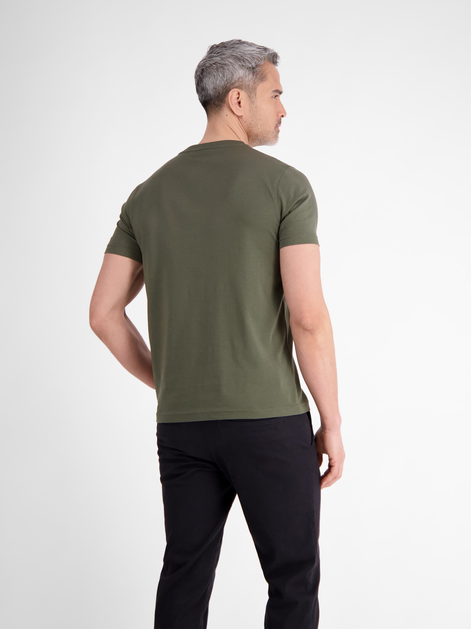 LERROS Rundhalsshirt, mit Logo Stickerei