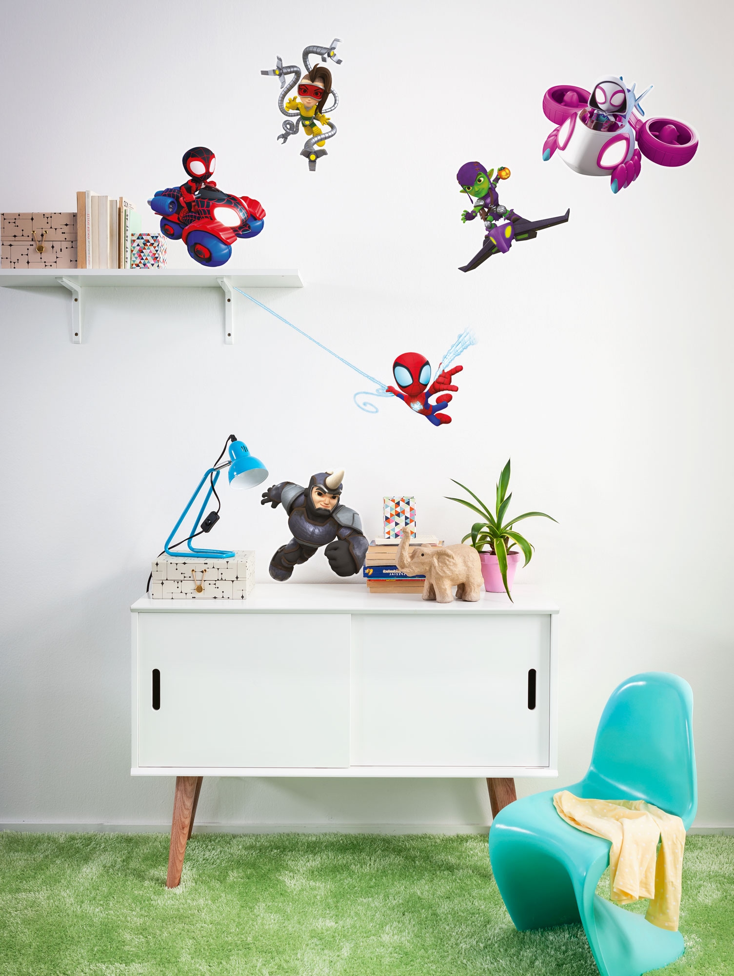 Image of Komar Wandtattoo "Spidey and His Amazing Friends Chasing - Grösse 50 x 70 cm" selbstklebend, Wandsticker, Kinderzimmer