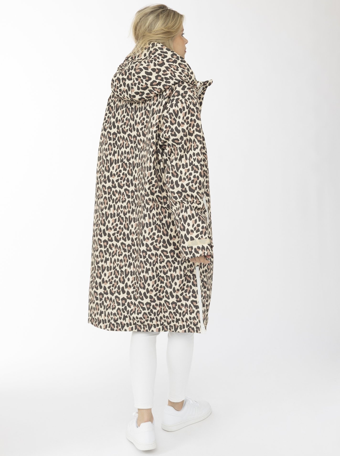 Zwillingsherz Manteau court »"Oversize Windjacke ZH"« capuche, fermeture éclair, poches latérales, légèrement rembourré