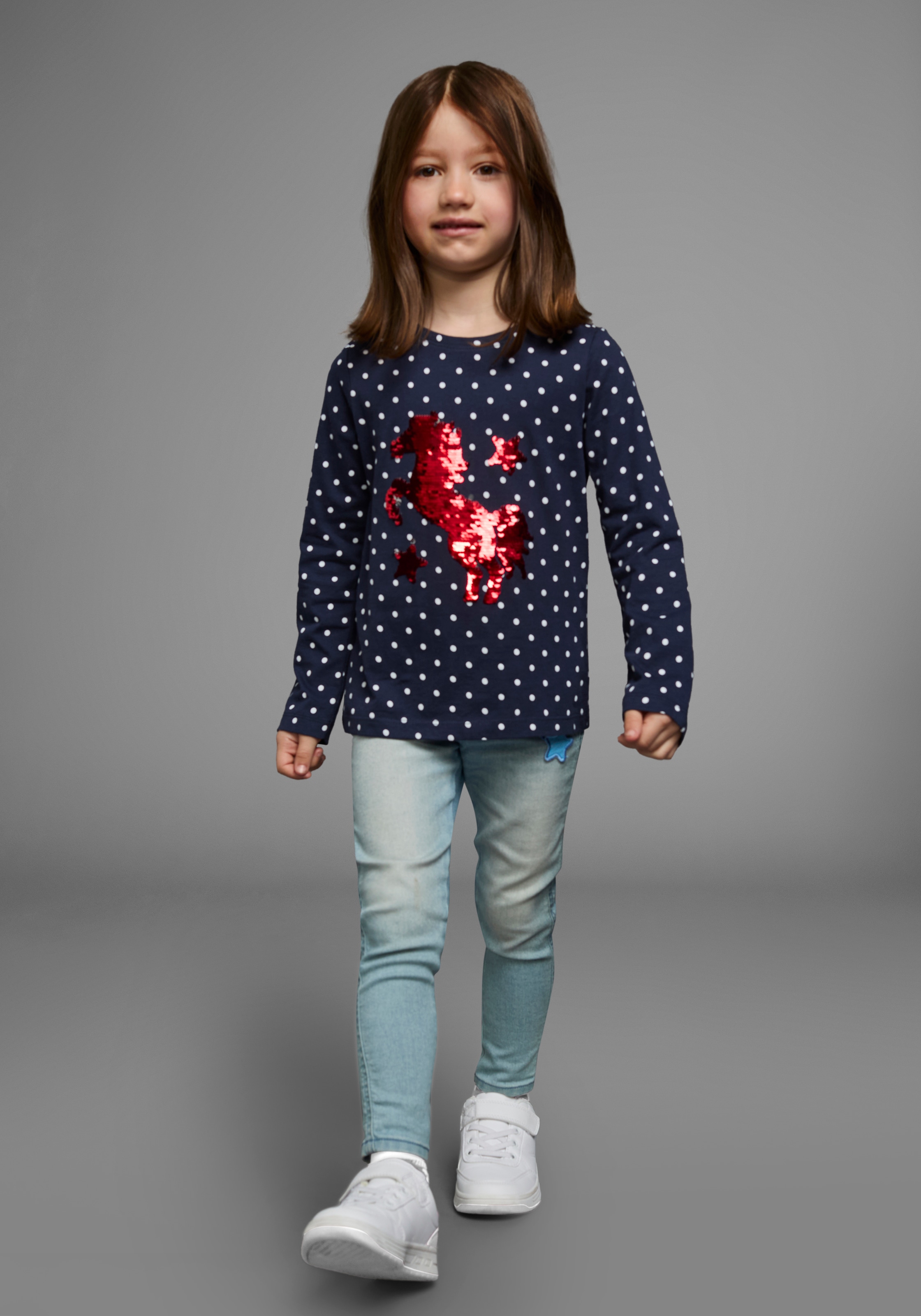 KIDSWORLD Langarmshirt »für kleine Mädchen«, Langarm, Basic-Passform, bedruckt, Rundhalsausschnitt