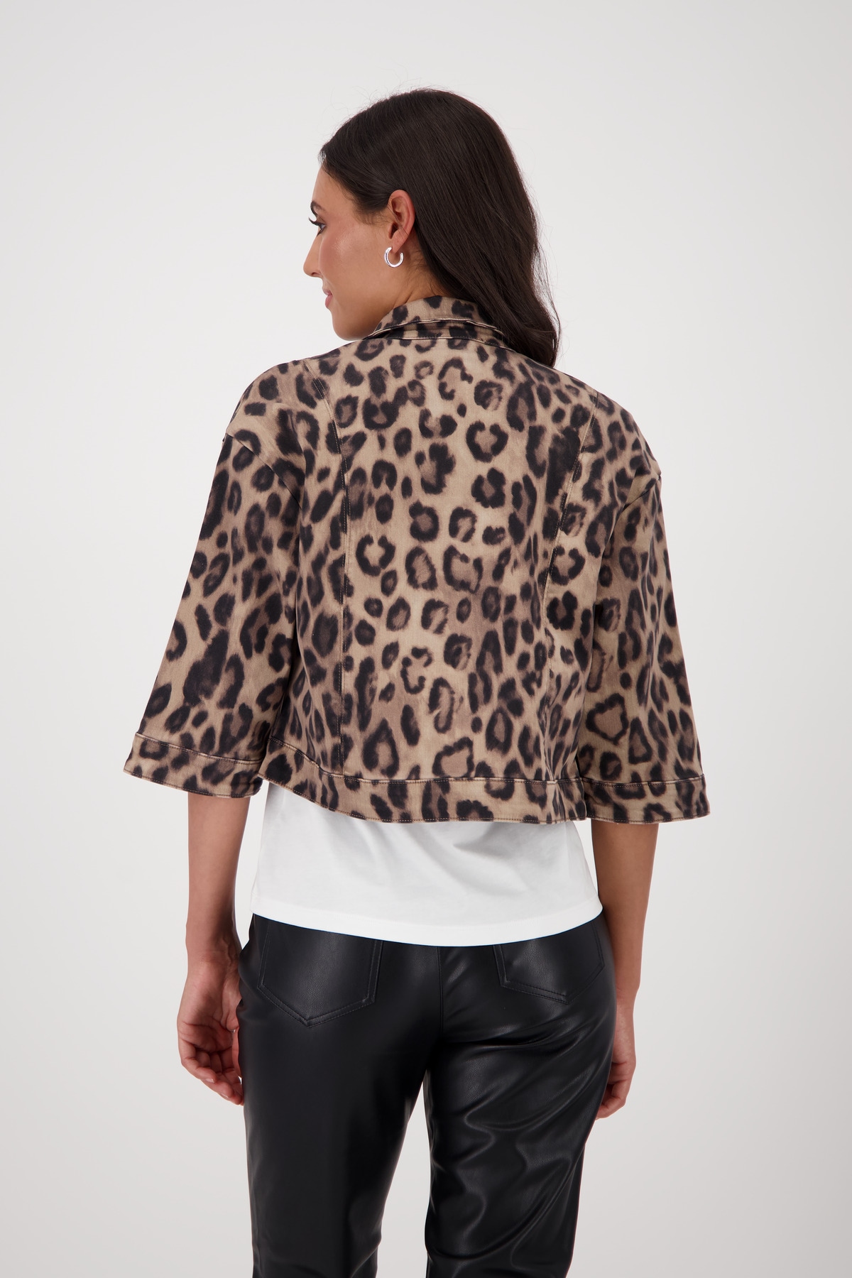 Monari Kurzjacke »Jacke Leodruck allover«, ohne Kapuze, Mit Rundhalsausschnitt
