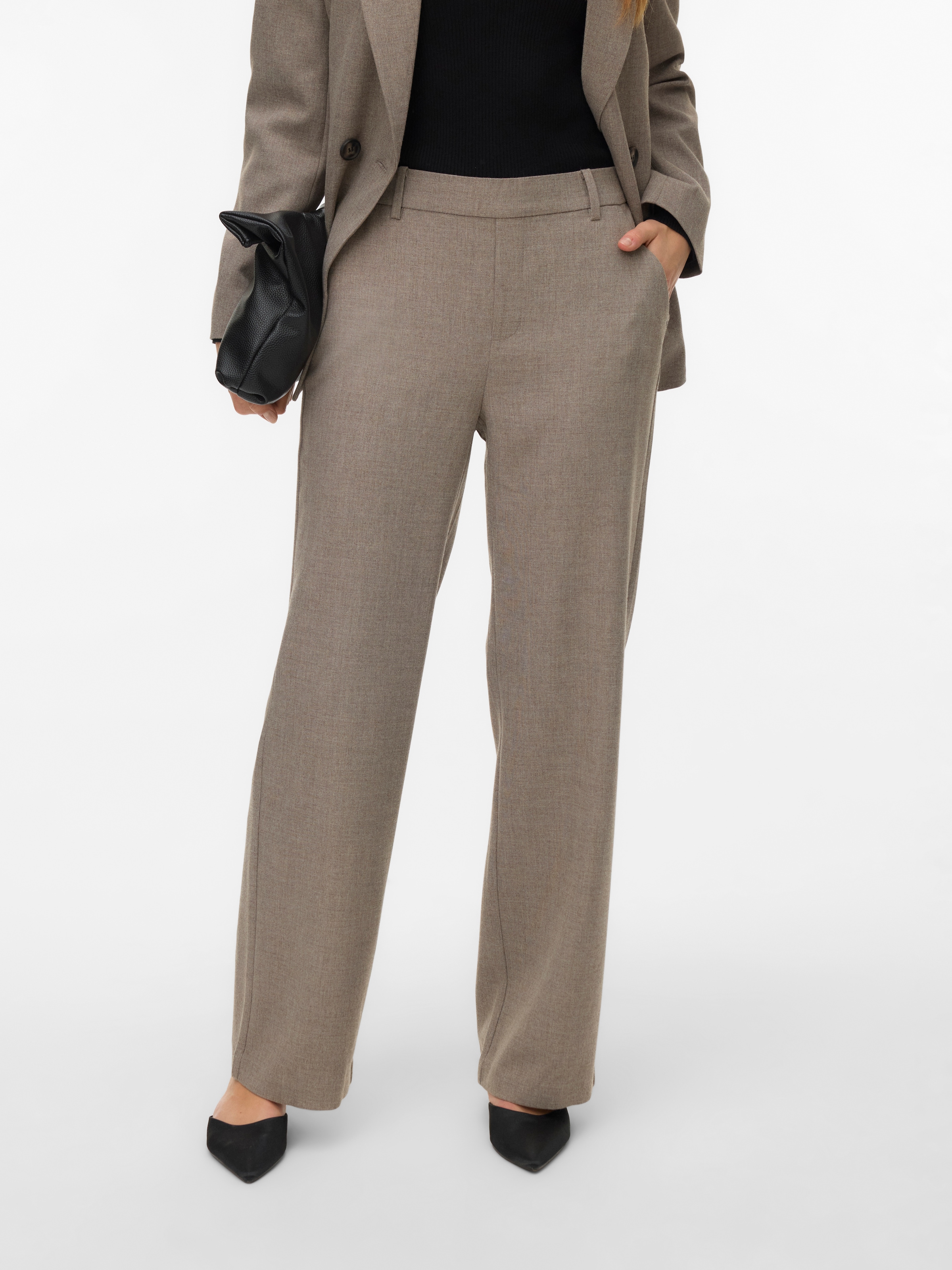 Image of Vero Moda Anzughose "VMMAYA BESTIE MW STRAIGHT PANT NOOS"