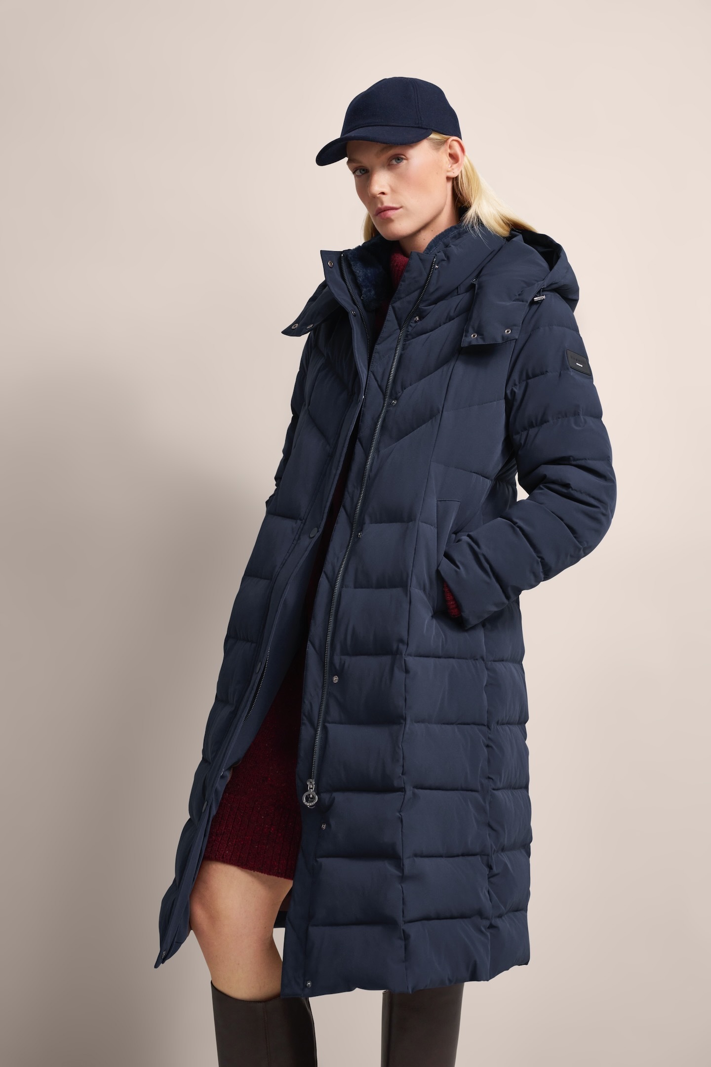 Image of bugatti Kurzmantel mit elegantem Stehkragen