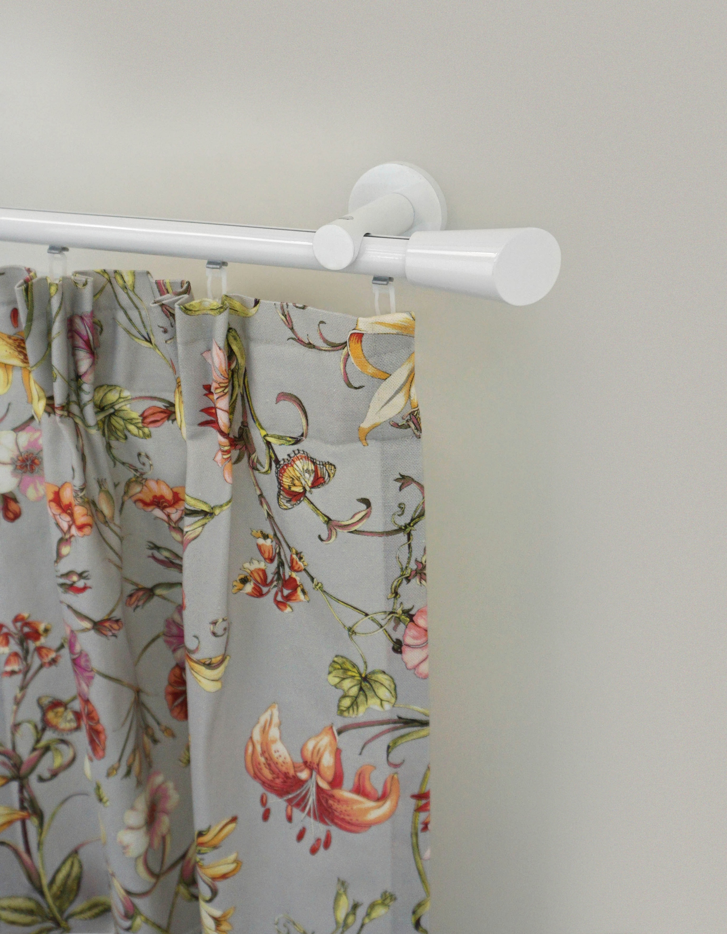 GARESA Gardinenstange »WHITE« Ø 20 mm 1 läufig-läufig Wunschmasslänge Vorhanggarnitur, Innenlauf, verlängerbar, Endknopf abgeschrägt