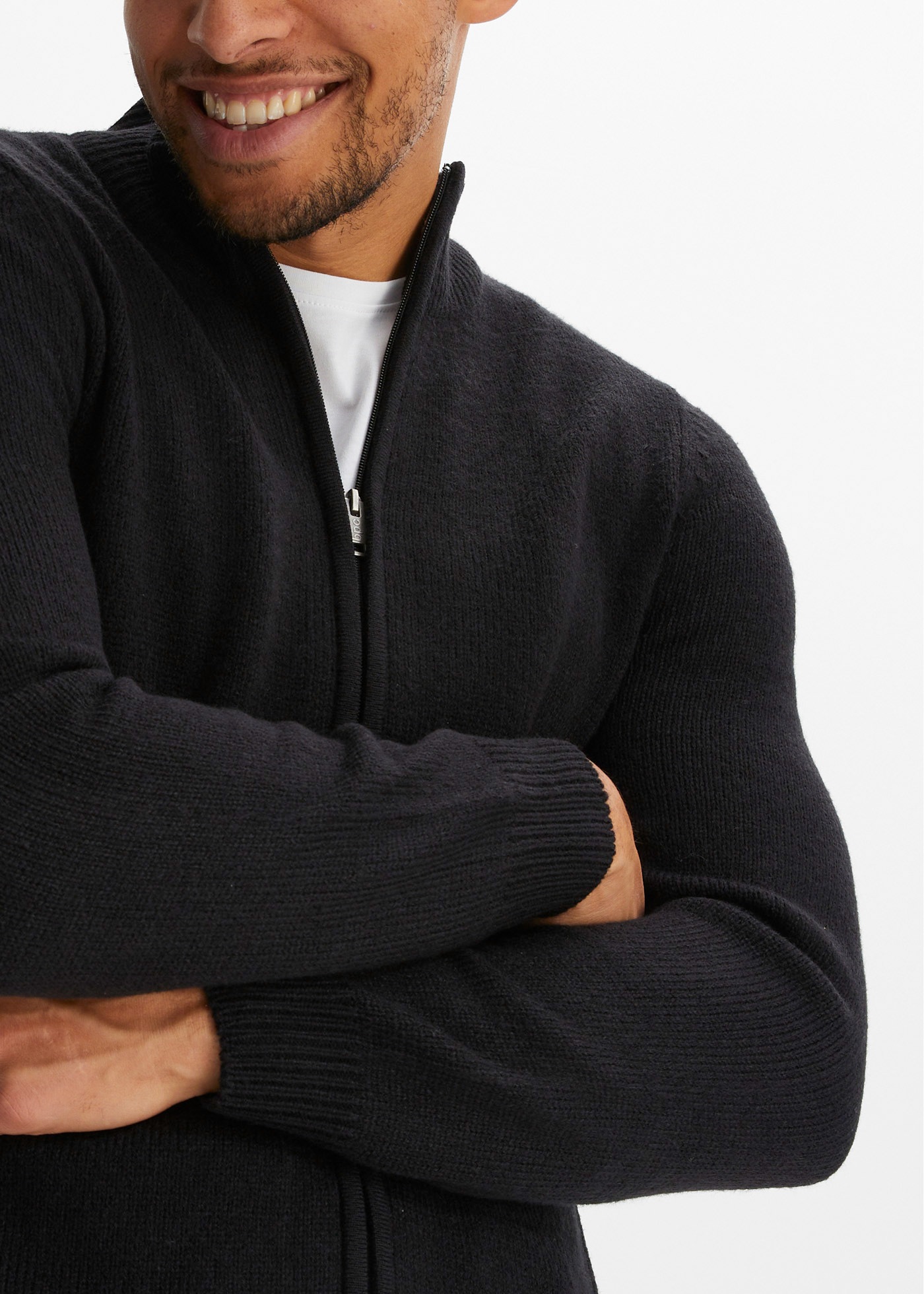 bonprix Veste en tricot »Feinstrickjacke« avec col montant, Regular Fit, en polyacrylique, avec fermeture éclair