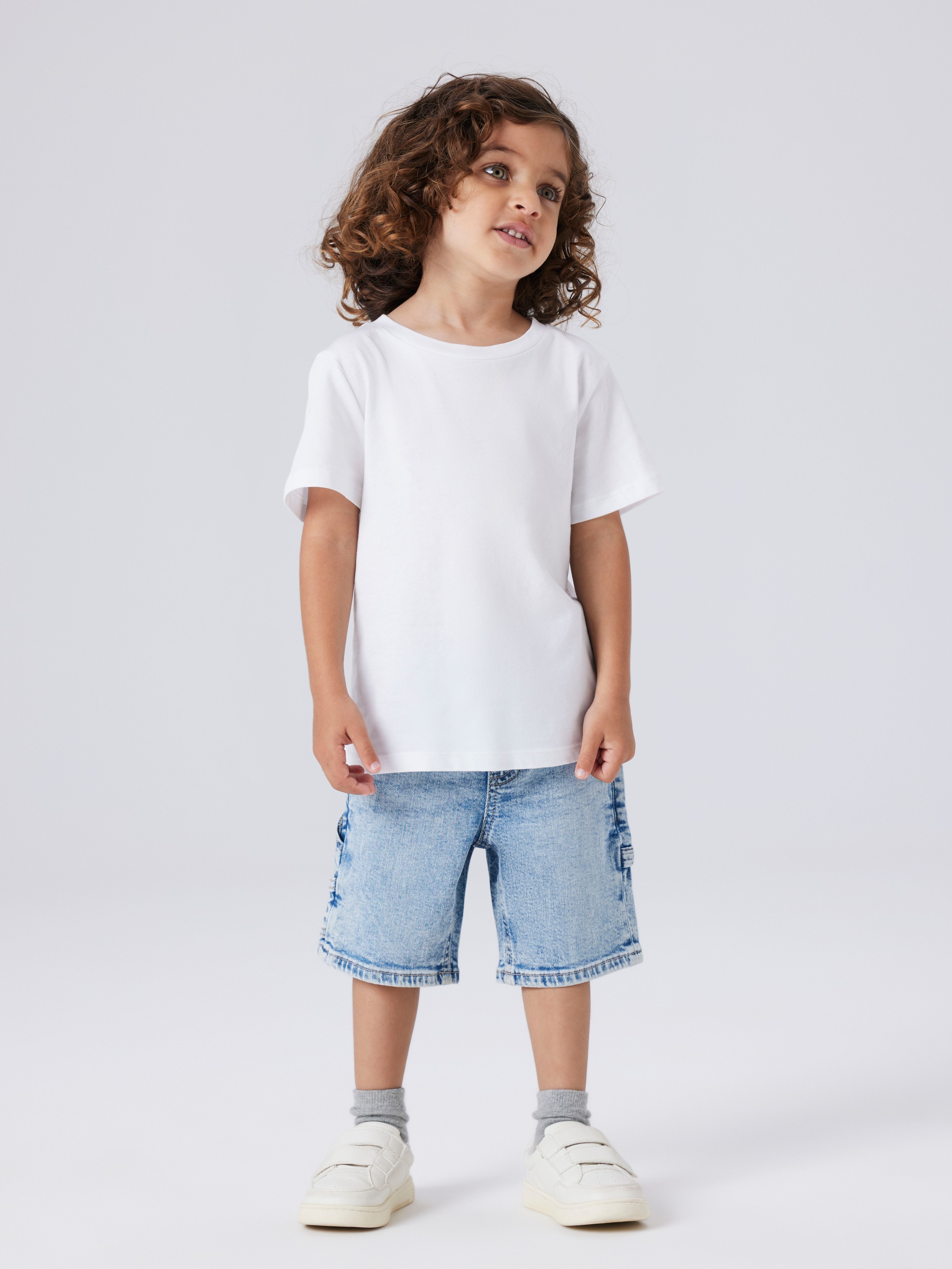 Name It Jeansshorts »NMMBEN LOOSE DNM BERMUDA 8620-BC NOOS« aus Baumwollmischung mit Elasthan, lockere Passform
