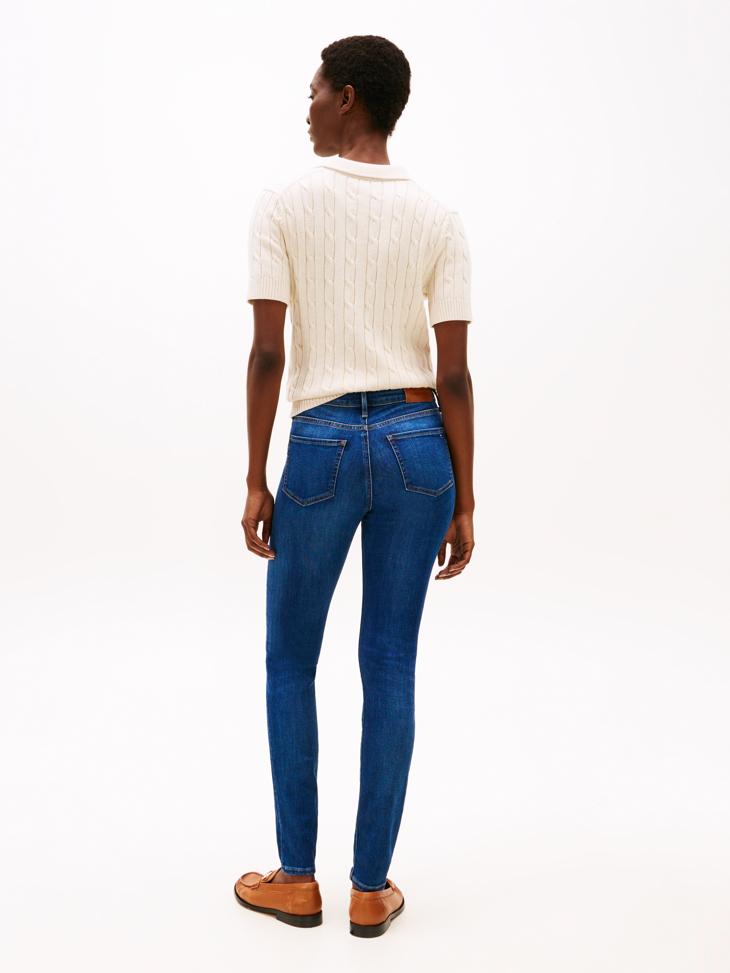 Tommy Hilfiger Skinny-fit-Jeans »COMO Skinny RW ACE mit Logo-Badge und knöchellangem Schnitt«, casual, skinny fit, Denim, normaler Bundabschluss