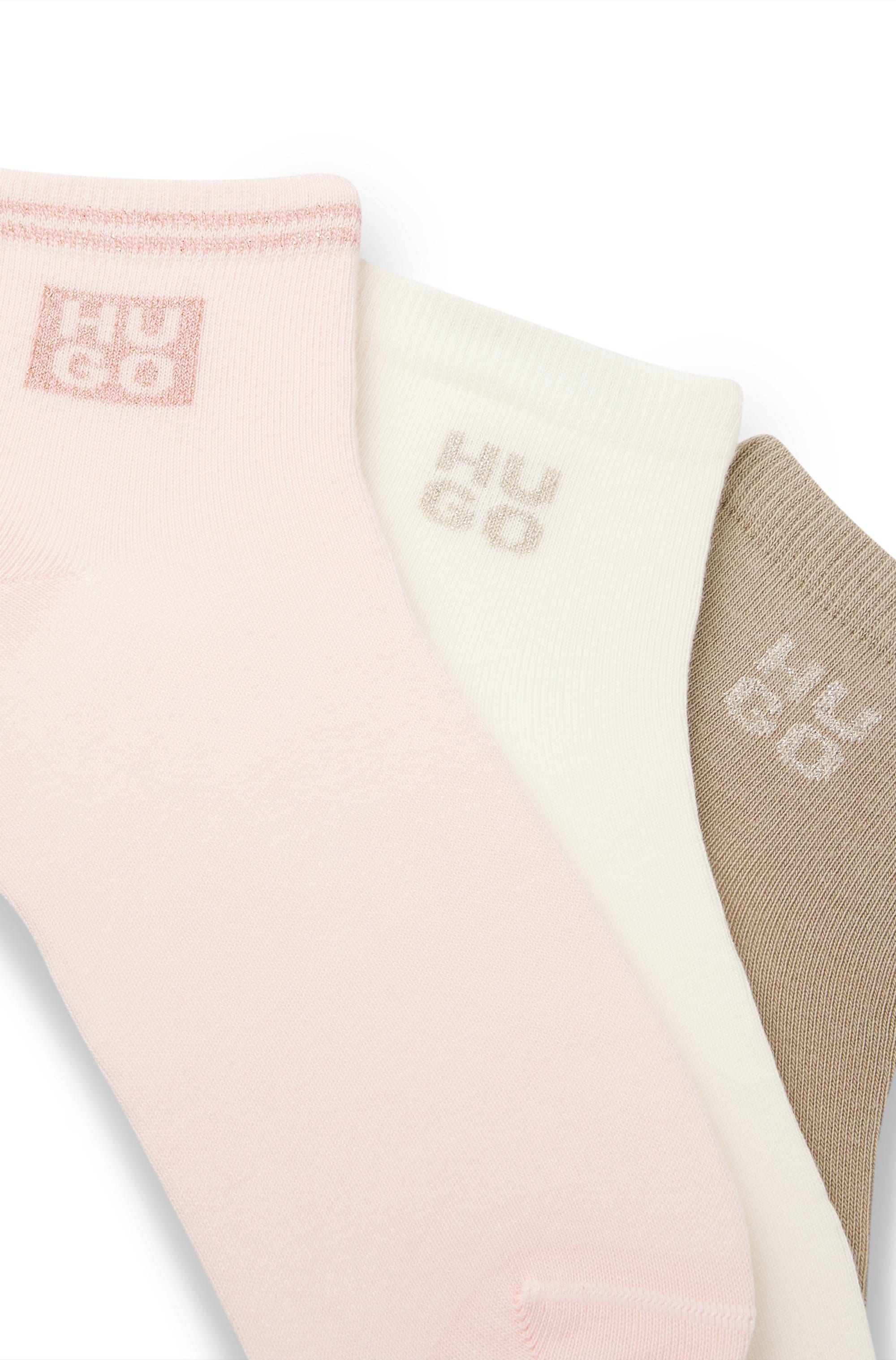 HUGO Underwear Chaussettes courtes »3P SH HEART CC W« 3 Couple tlg. avec logos en fil métallique