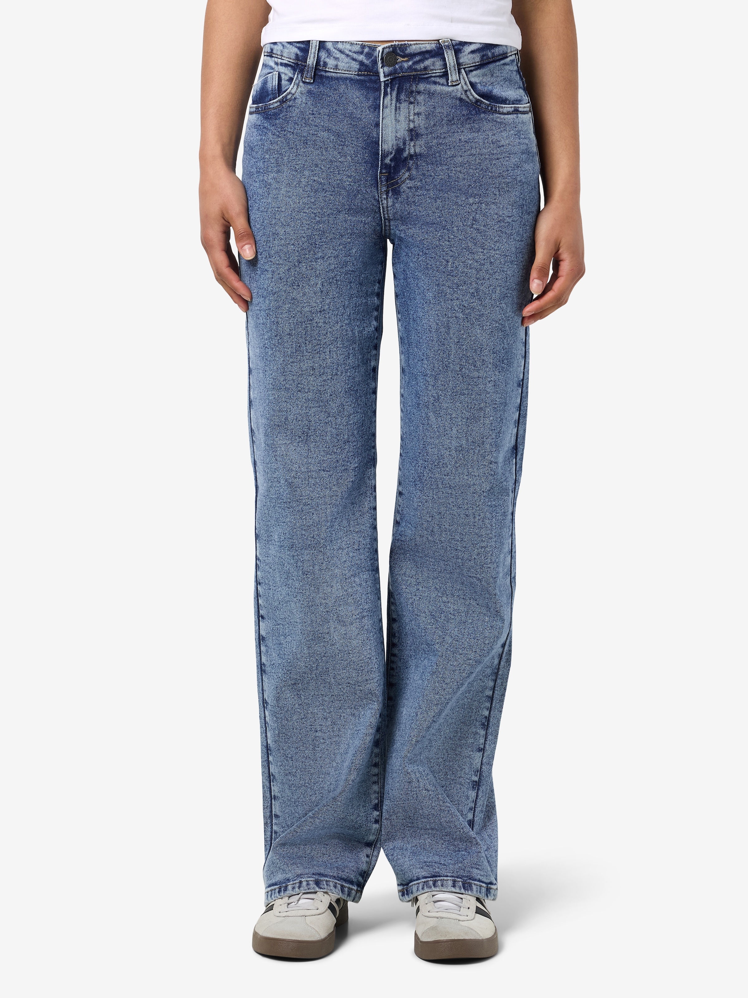 Image of Noisy may Weite Jeans "NMYOLANDA NW WIDE JEANS AZ358MB FWD NOOS"
