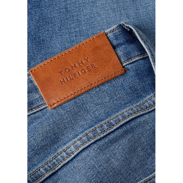 ♕ Tommy Hilfiger Bootcut-Jeans, mit Bügelfalten versandkostenfrei kaufen