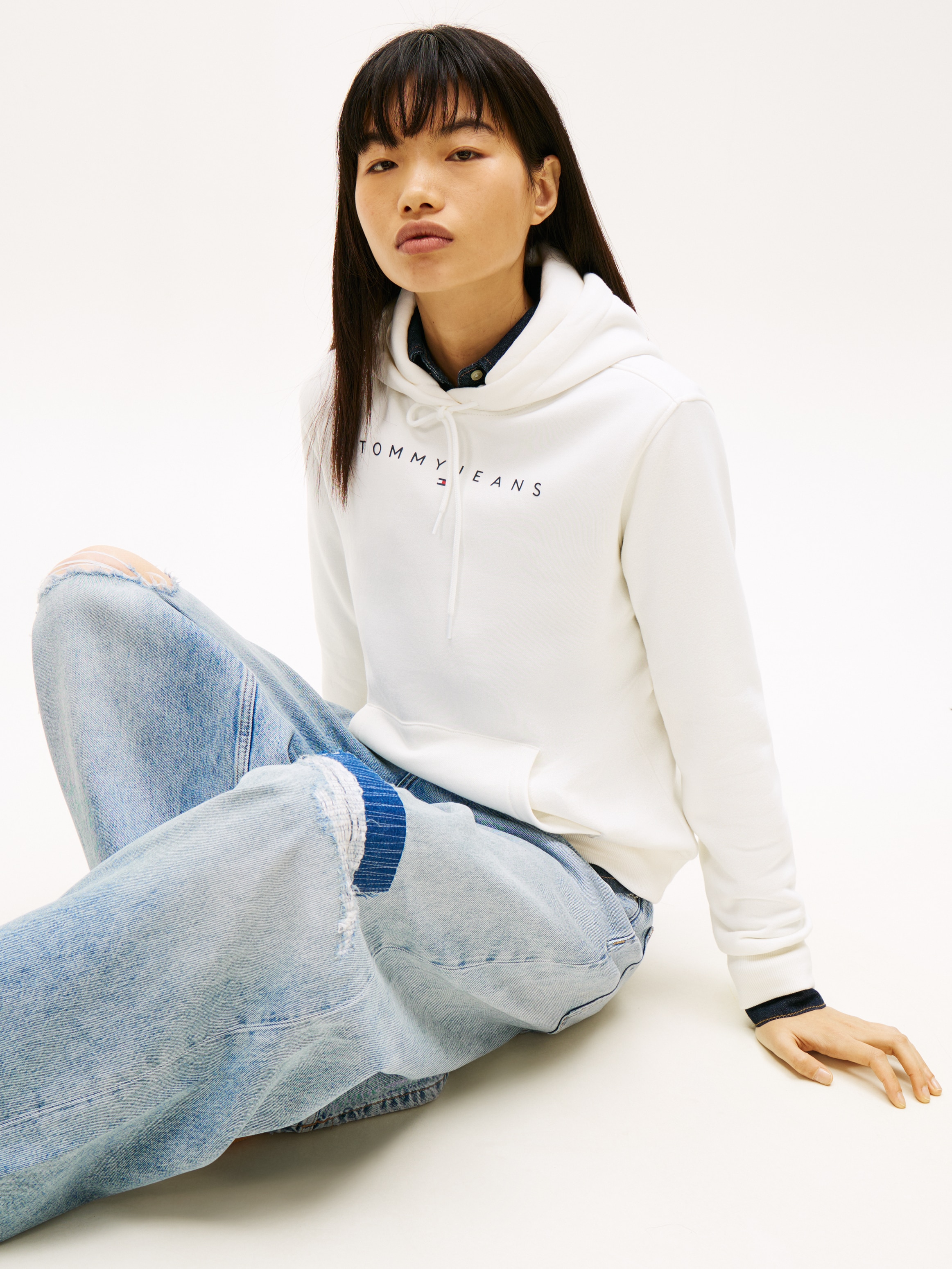 Tommy Jeans Sweat à capuche »TJW REG LINEAR HOODIE«, mit Logoschriftzug
