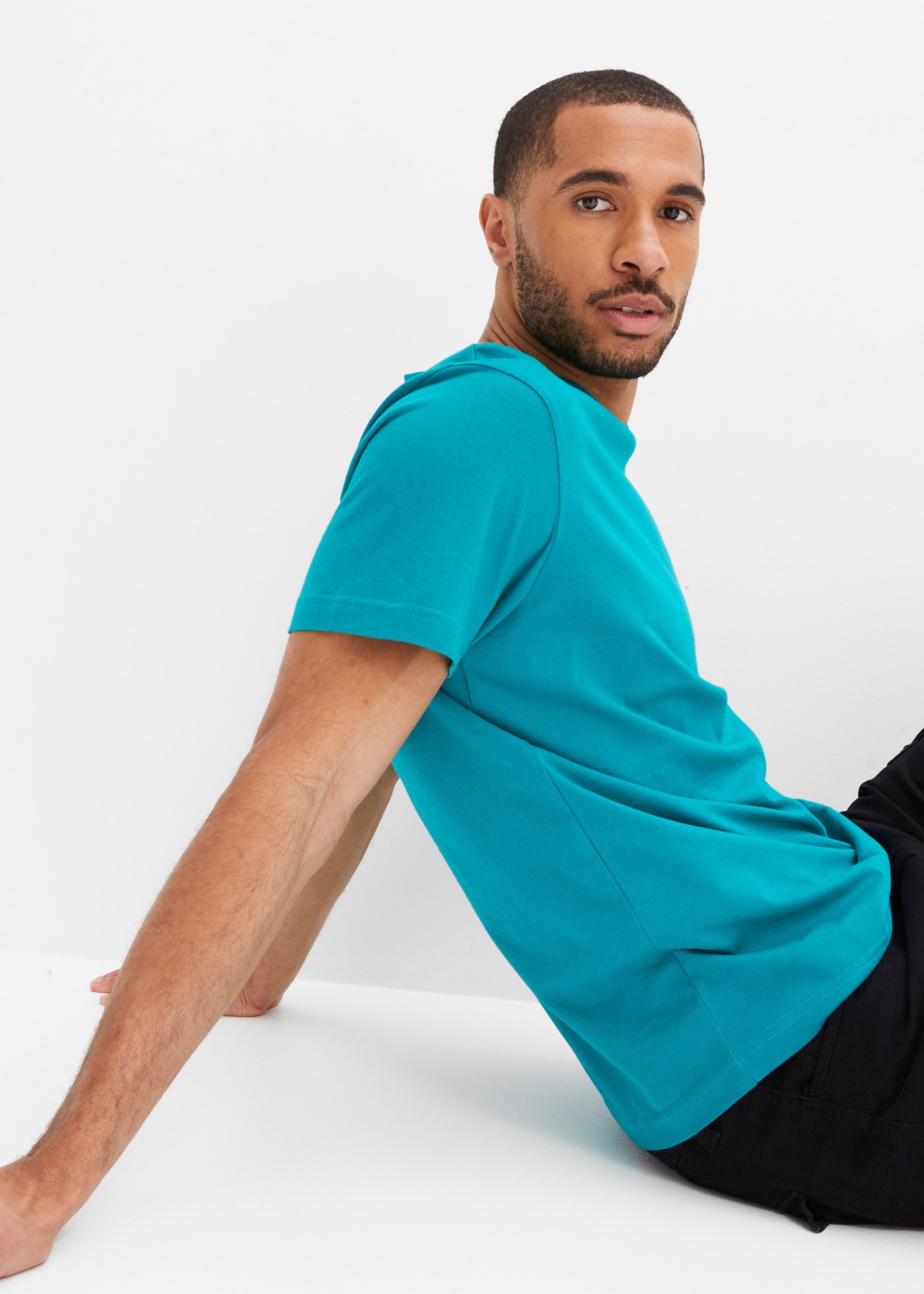 bonprix T-shirt »T-Shirt (5er Pack)« Paquet, 5er, 5 cuis Regular Fit, Kurzarm, für warme Tage, aus Baumwolle und Viskose
