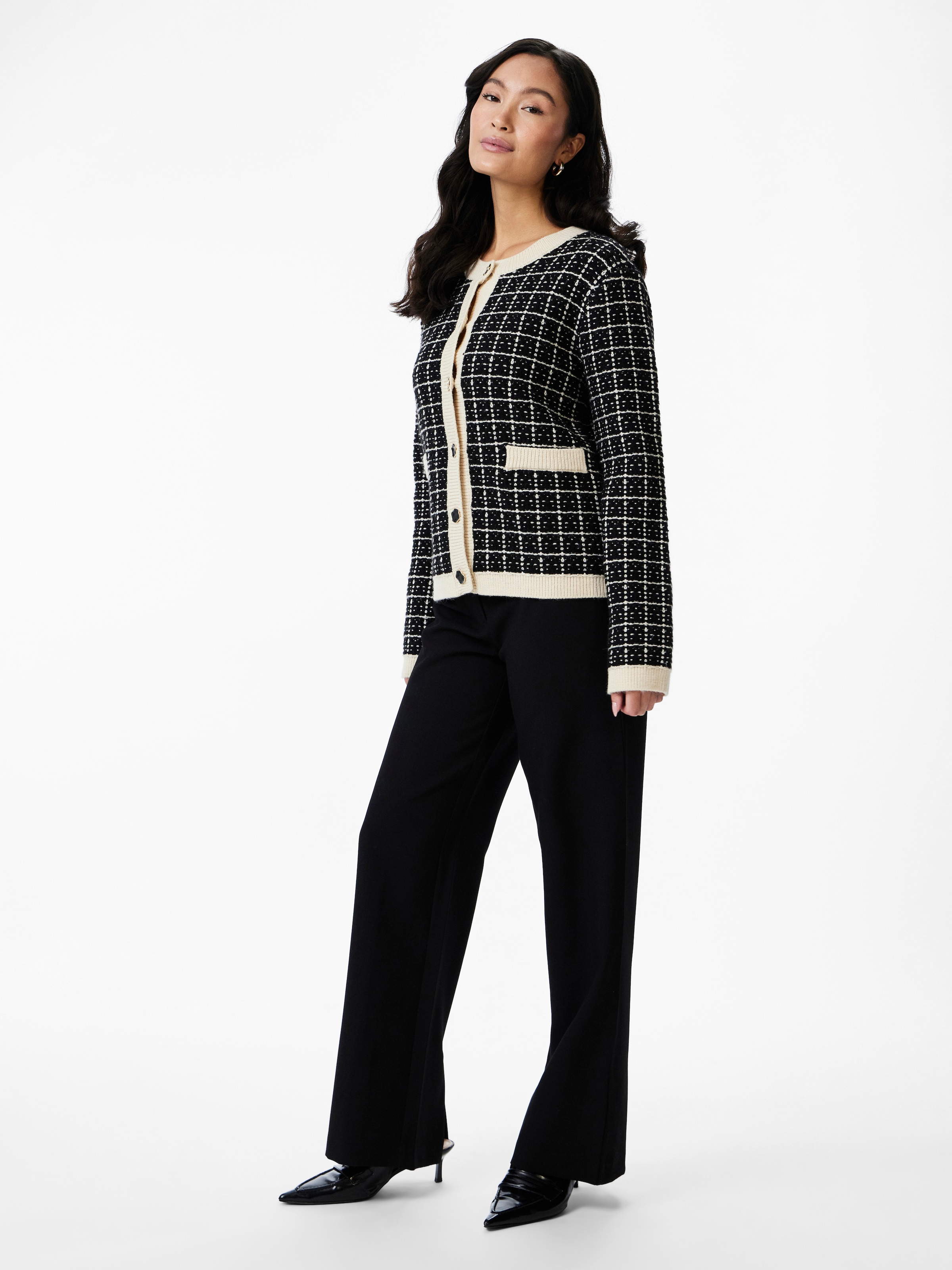 Y.A.S Veste en tricot »YASLIVIA LS SHORT KNIT CARDIGAN S. NOOS«