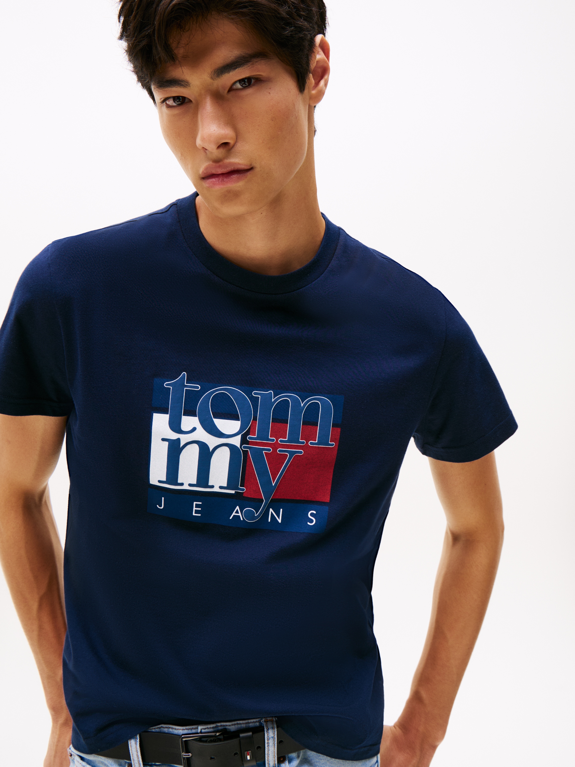 Tommy Jeans T-Shirt »TJM RWB FLAG TEE EXT«, Slim fit, mit Rundhals