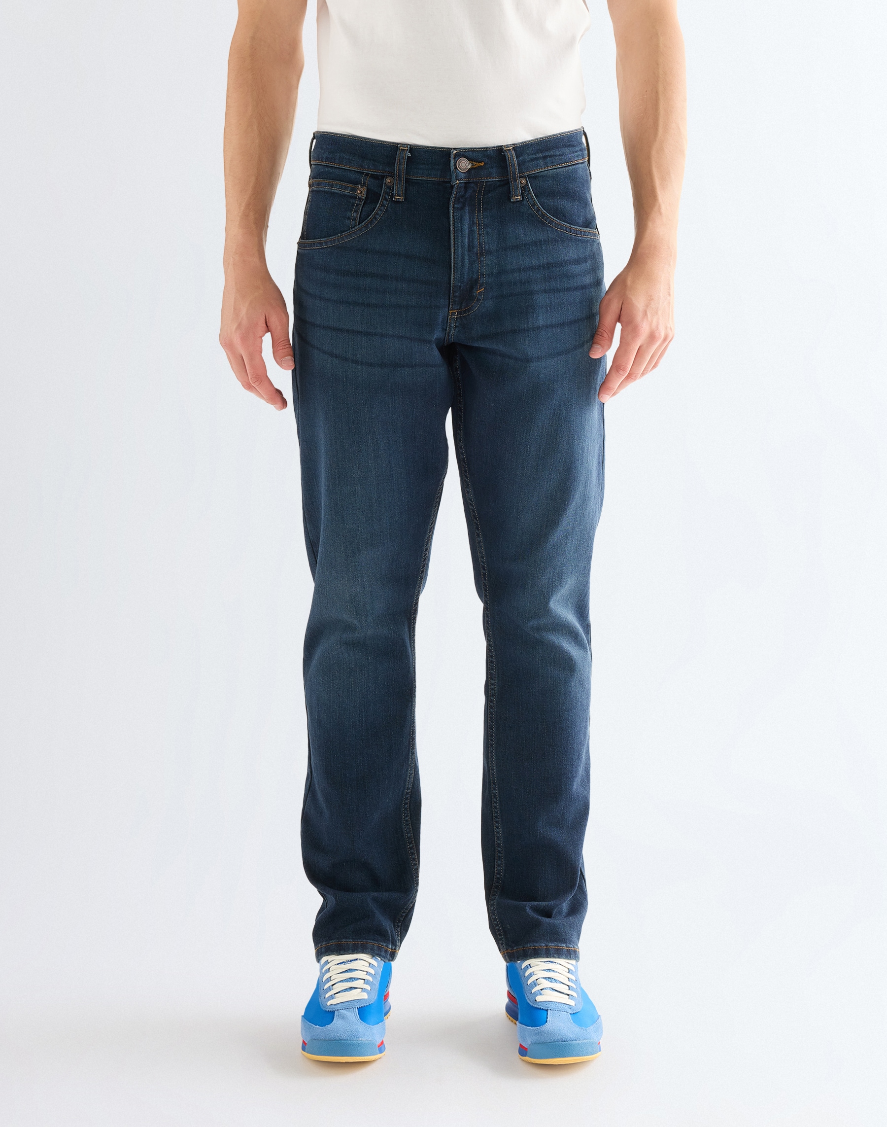Image of Wrangler Tapered-fit-Jeans "Foundation" Tapered fit