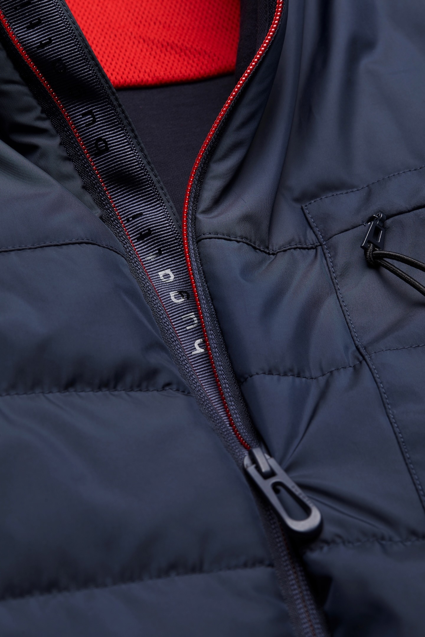 bugatti Sweatjacke, mit roten Mesh-Details