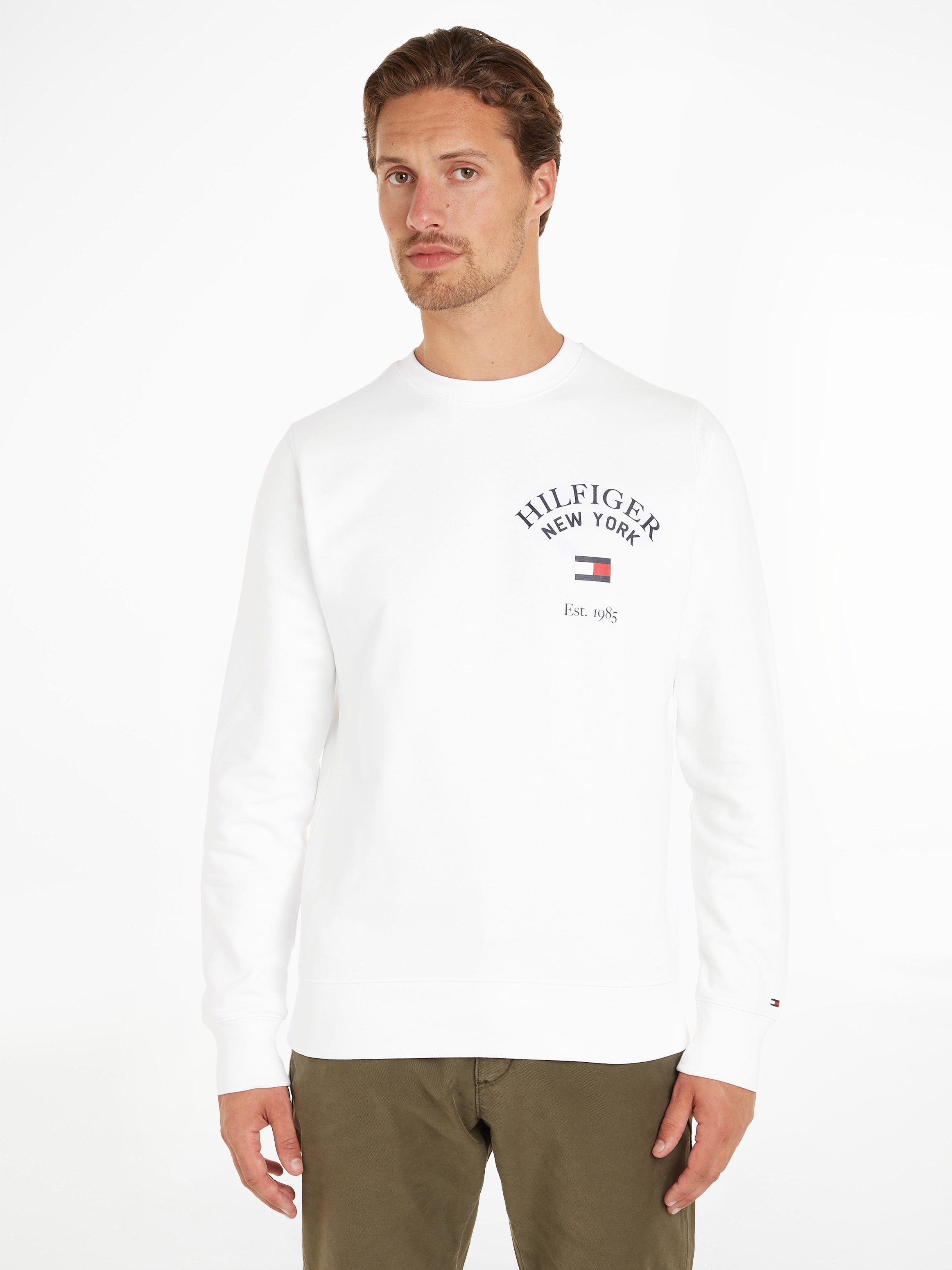 Sweatshirt »WCC ARCHED VARSITY SWEATSHIRT«, mit modischem Logodruck auf der Brust