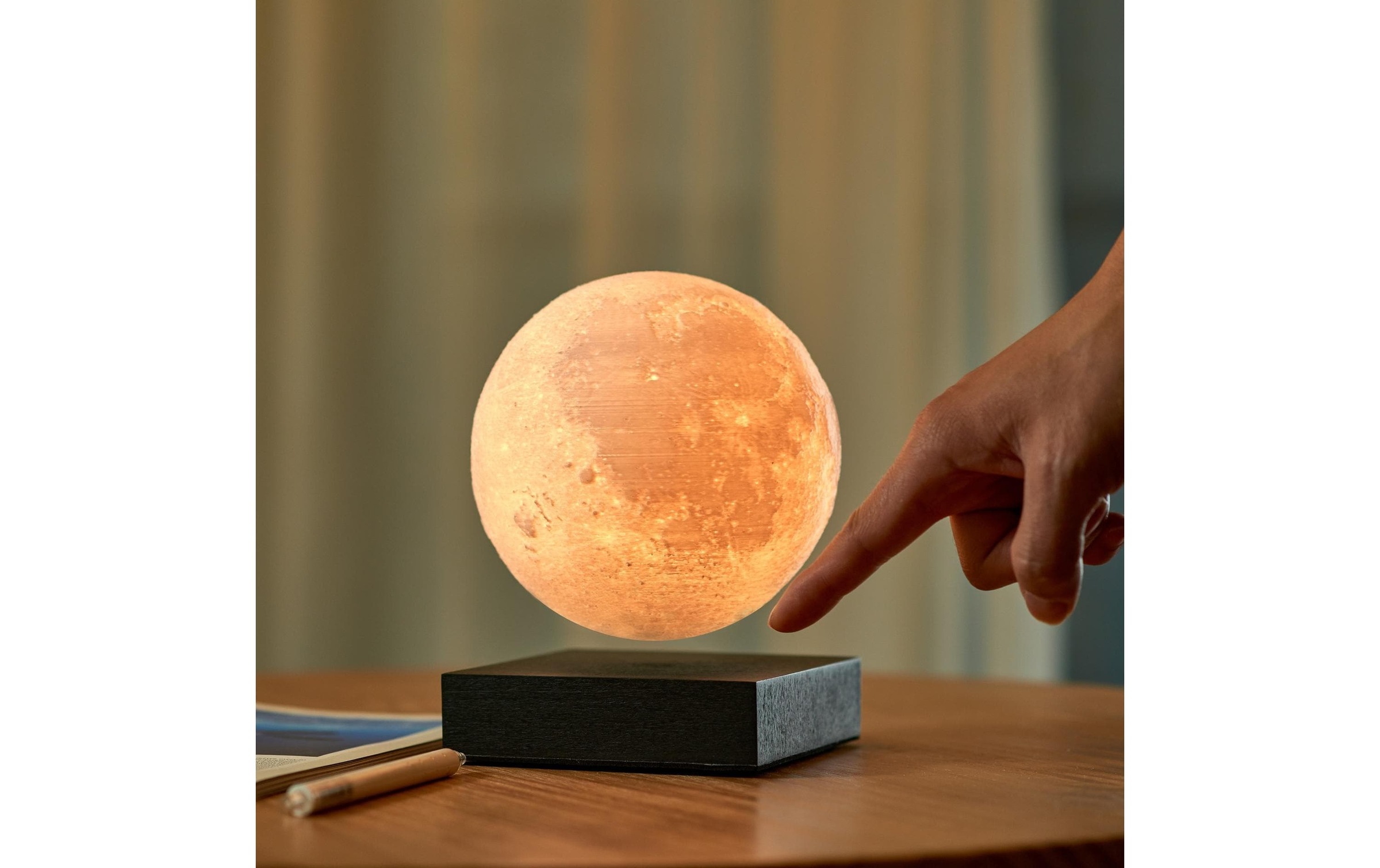 LED Dekofigur »Gingko LED Smart Moon«, Holzart: Esche, Walnuss (China)