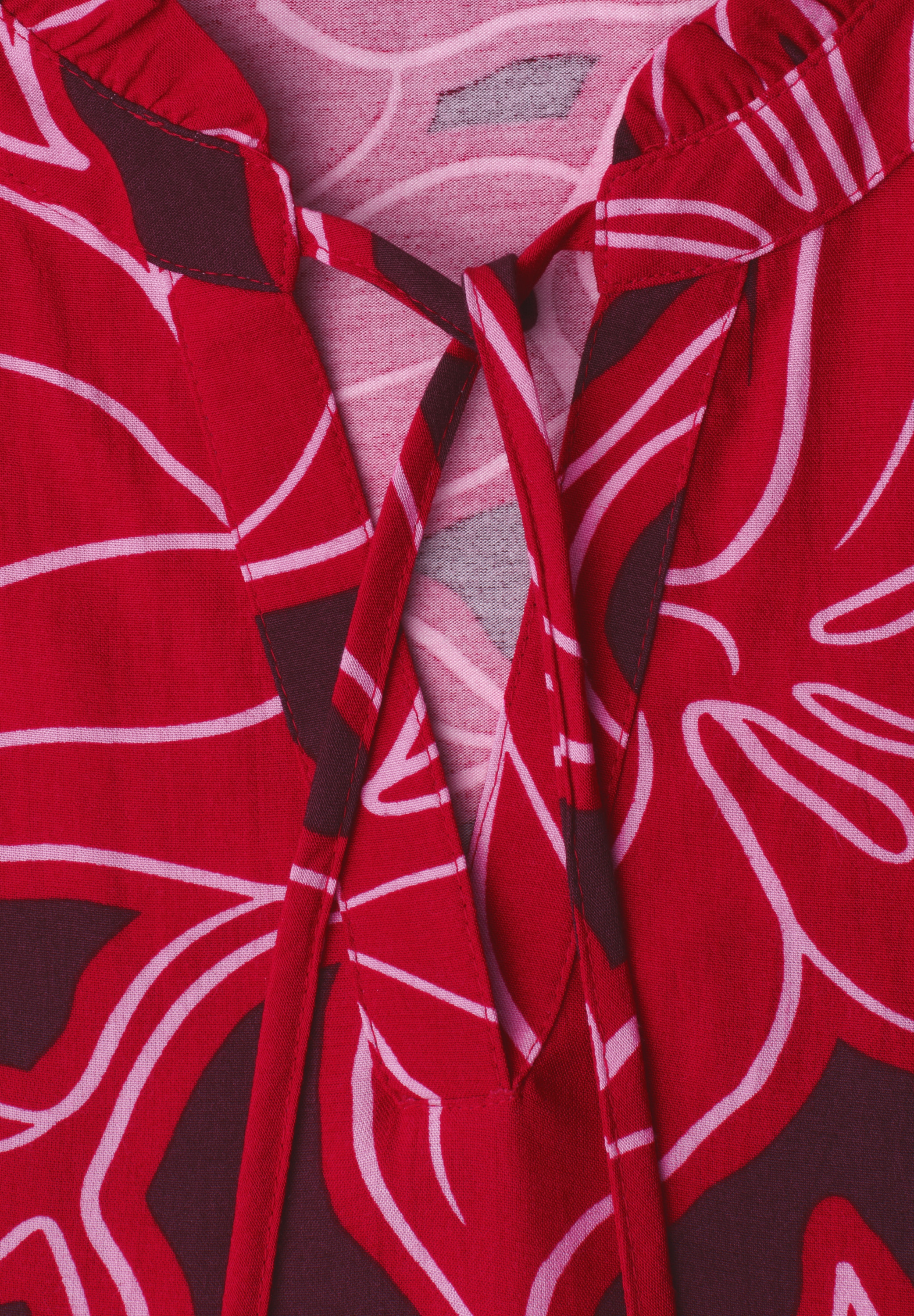 STREET ONE Blusentop Feine Chiffon-Qualität mit Innetop aus Modal, weich fallend