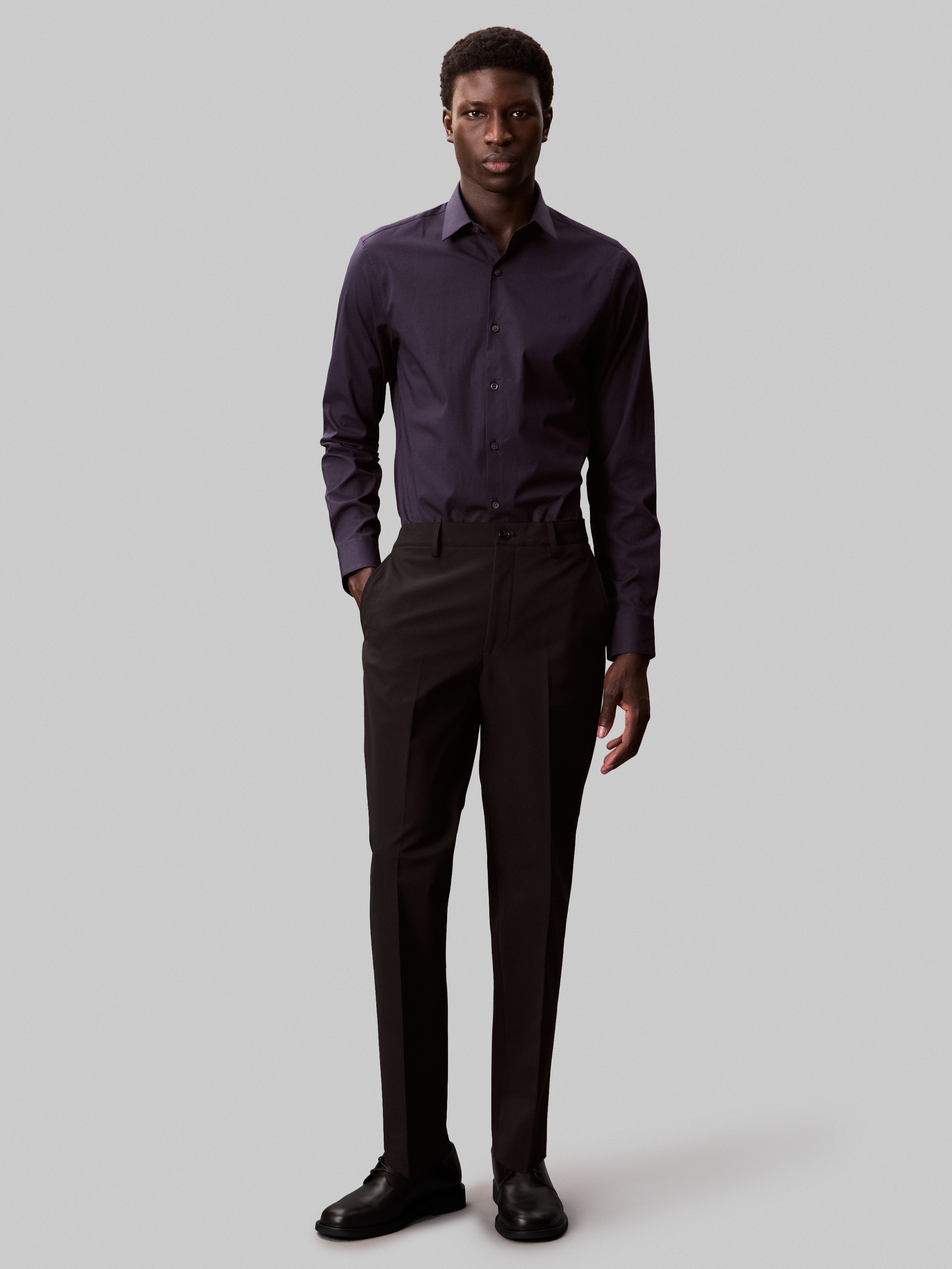 Calvin Klein Businesshemd »SLIM ESNTL POPLIN NOS STR SLD«, Mit Monogramm-Stickerei
