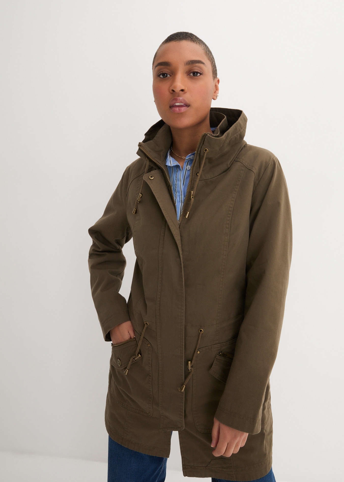 Image of bonprix Parka "Baumwoll-Kurzparka mit Stehkragen, talliert" mit Kapuze taillierte Passform, mit Stehkragen und Tunnelzug