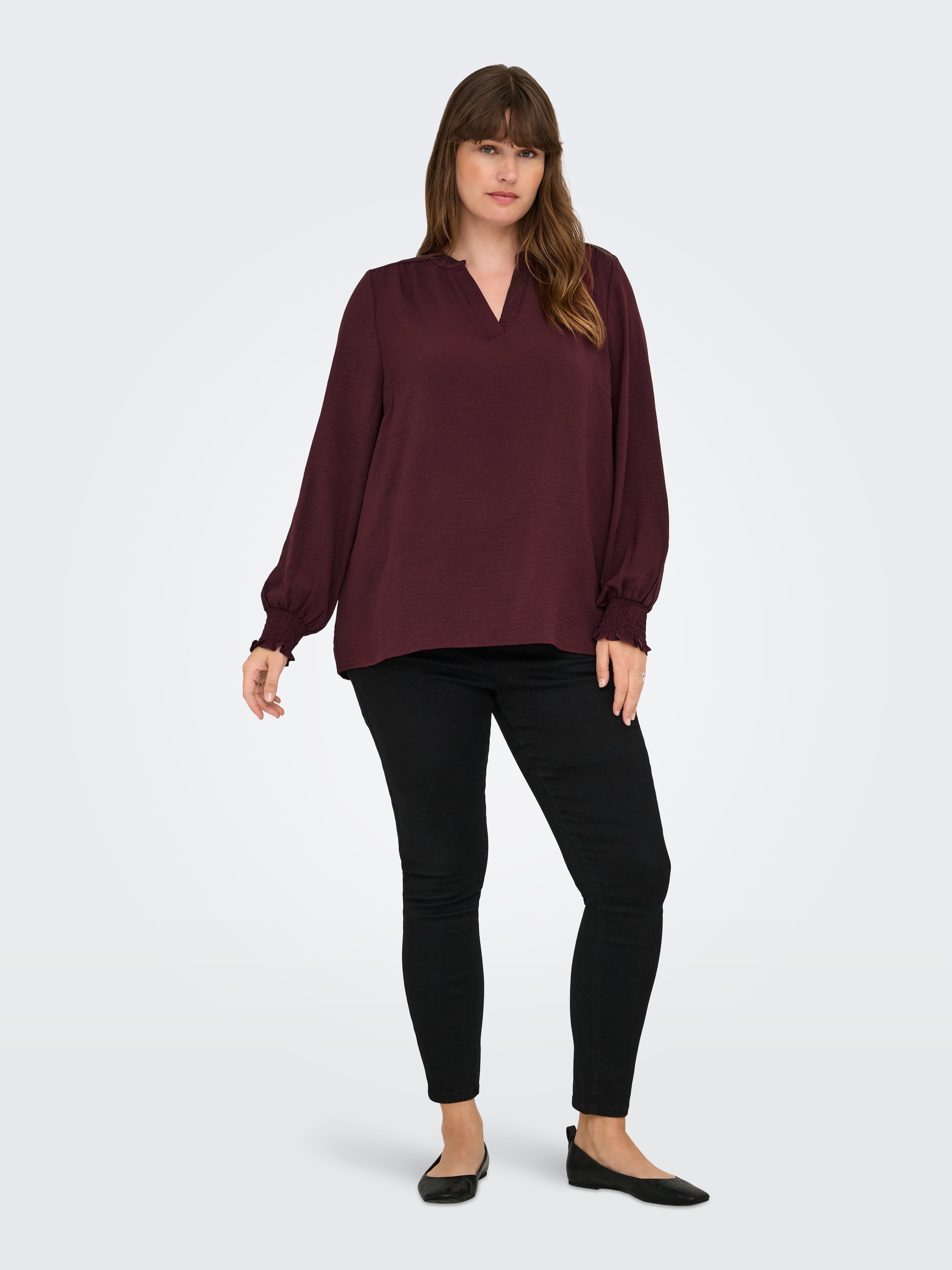 ONLY CARMAKOMA Shirtbluse »CARMETTA LIFE V-NECK TOP WVN NOOS«