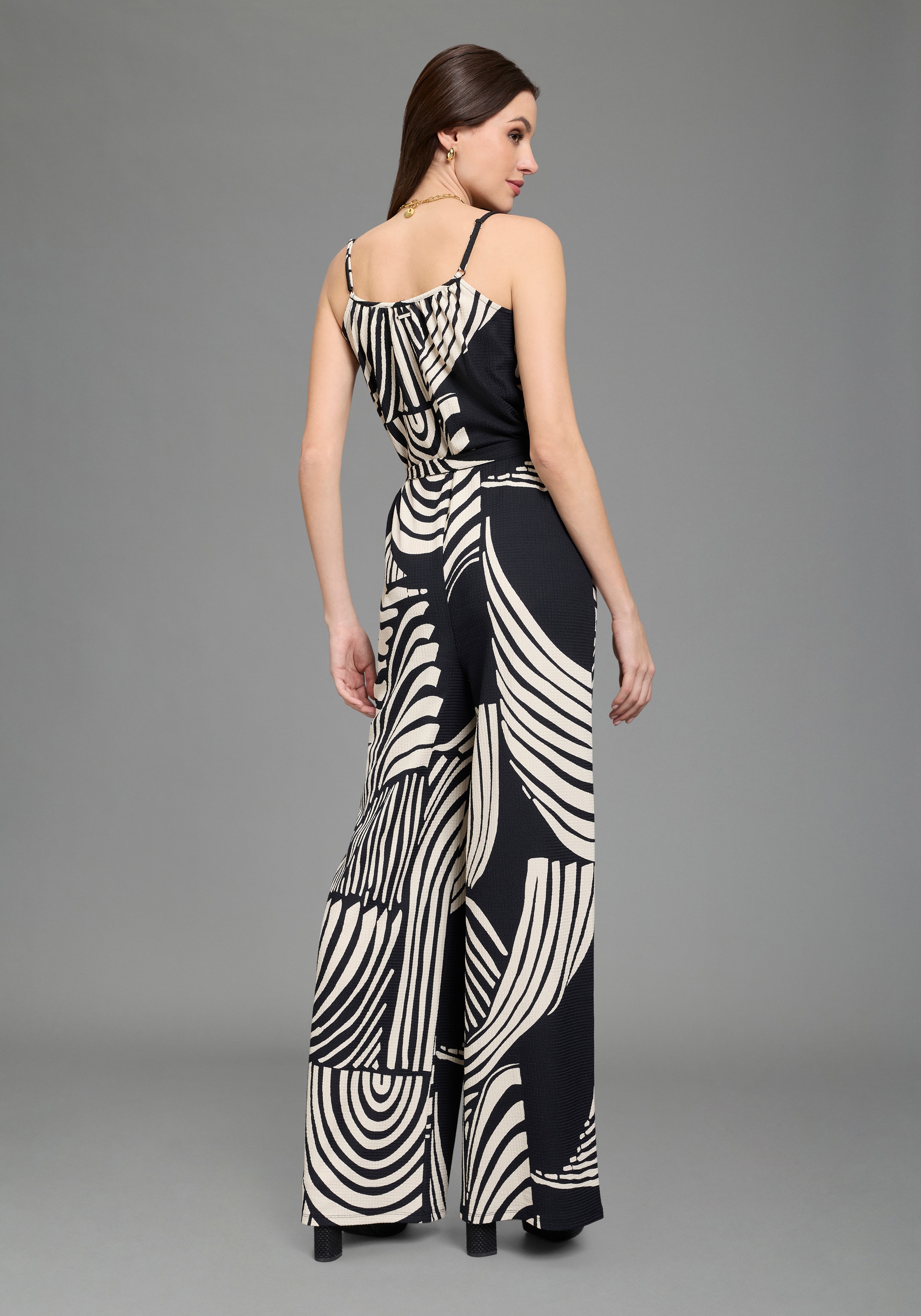 Laura Scott Jumpsuit moderner Look, ohne Ärmel, aus Polyester und Elasthan, in Grösse 34