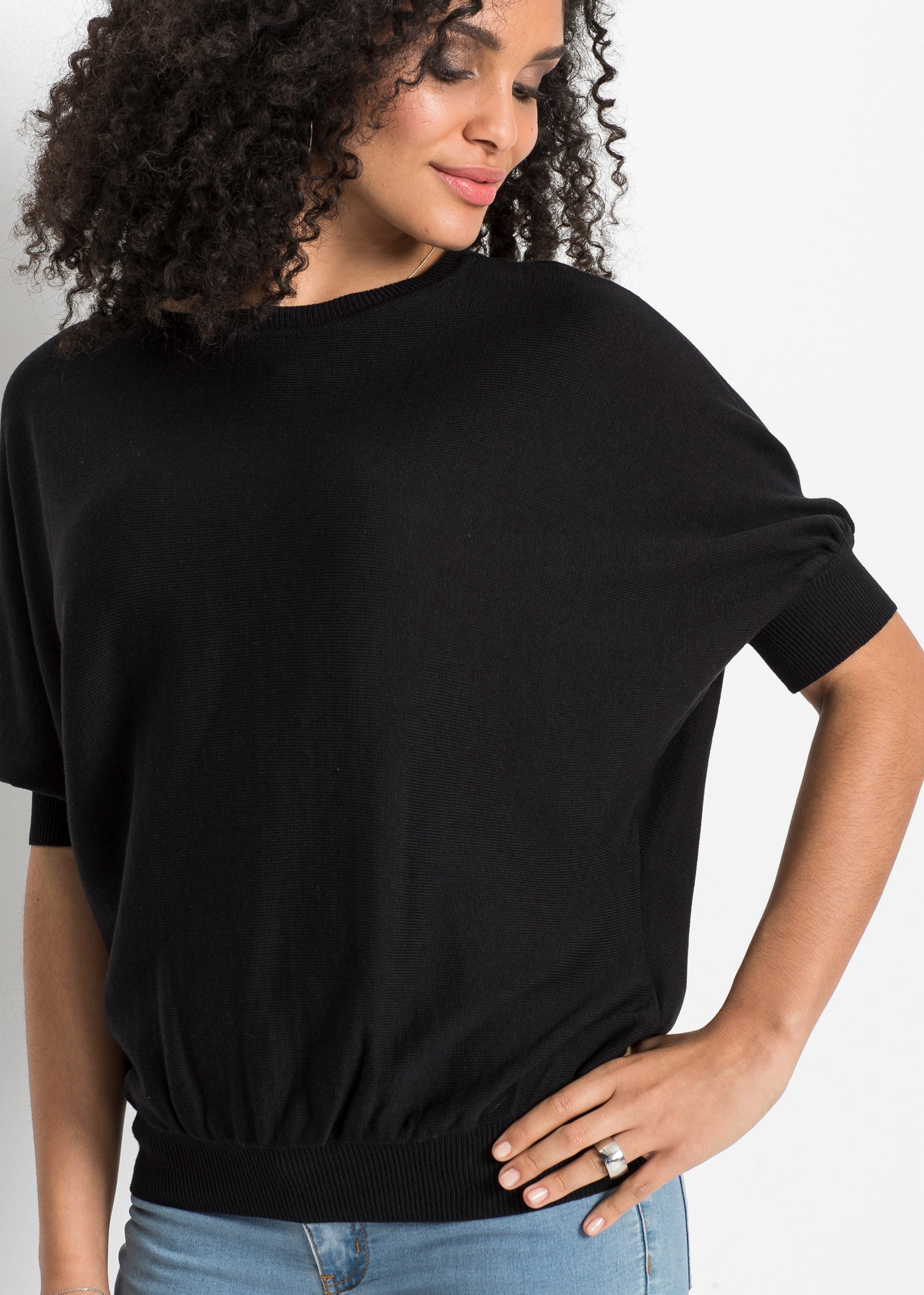 bonprix Pull en tricot aus Baumwoll-Mix, mit Rundhalsausschnitt, bequeme Passform