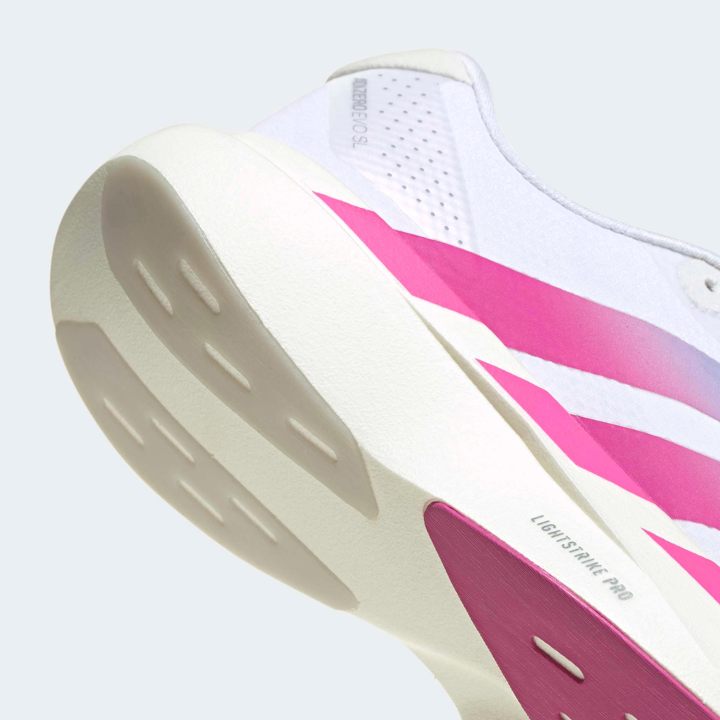 adidas Performance Chaussure de course »ADIZERO EVO SL«  inspiré du design de l'Adios Pro Evo