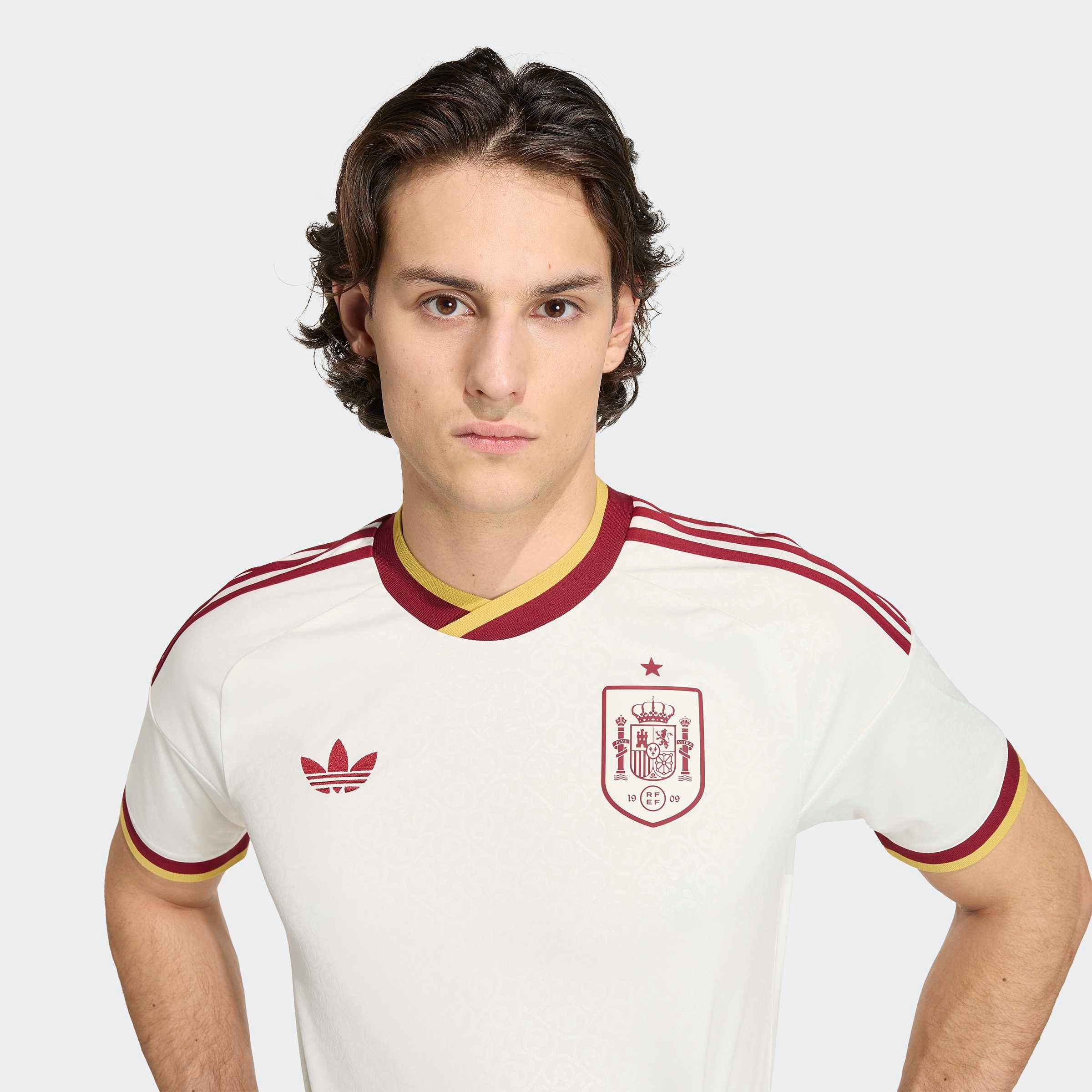 adidas Performance Fussballtrikot »SPANIEN 26 AUSWÄRTSTRIKOT« mit schmalem Schnitt, mit Climacool Technologie