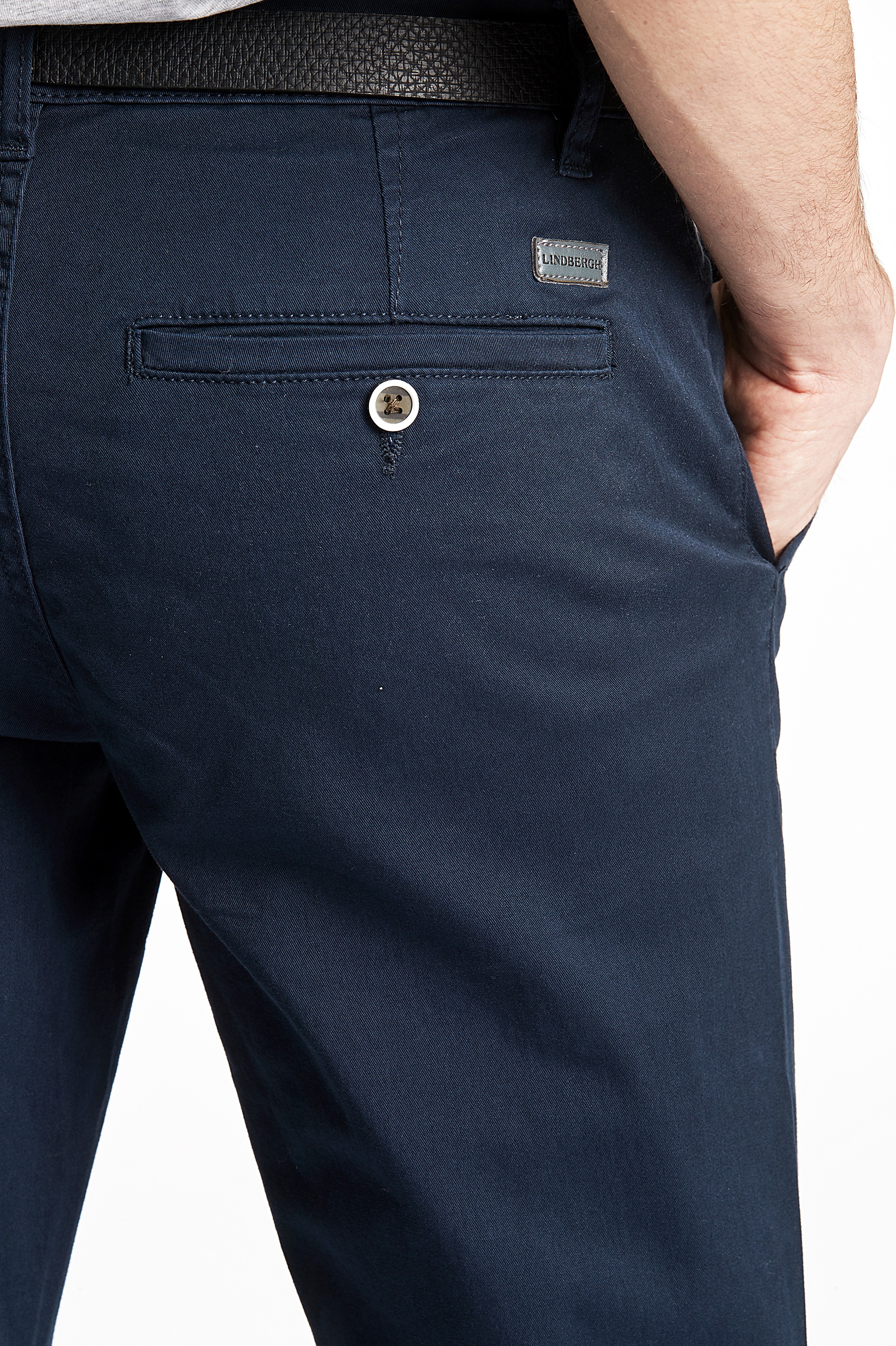 LINDBERGH Chinohose, (2 tlg.), mit Gürtel und Stretch