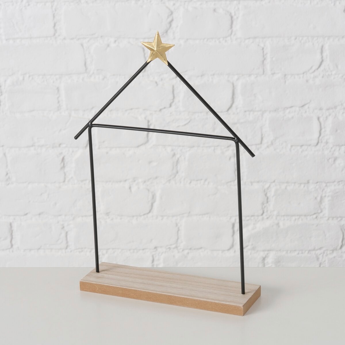 GOODproduct Krippe »Natos« Handgemalte Figuren mit liebevollen Details, Höhe 32 cm
