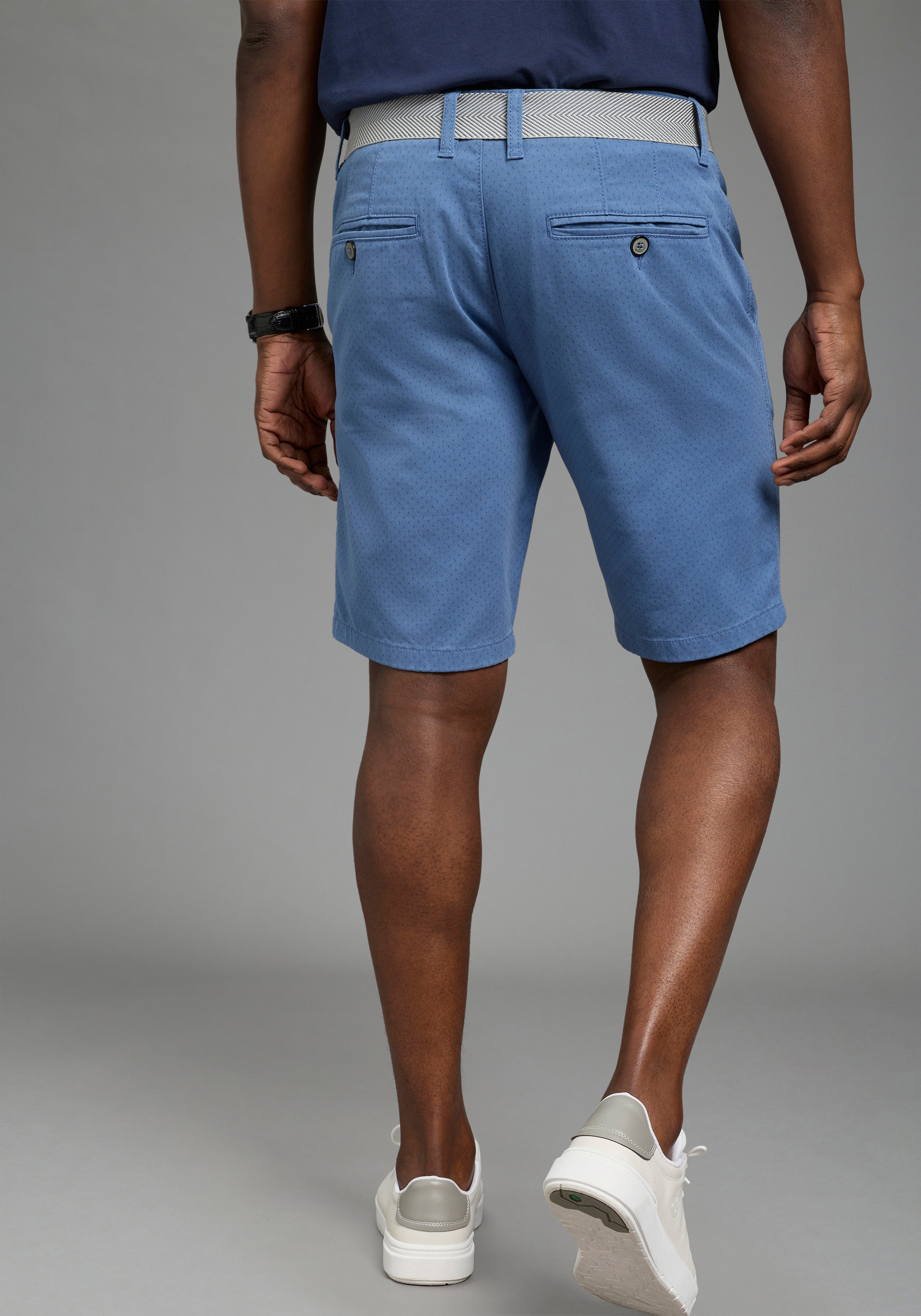 DELMAO Short  kniefrei, gerades Bein, mit Eingrifftaschen und Gesässtaschen