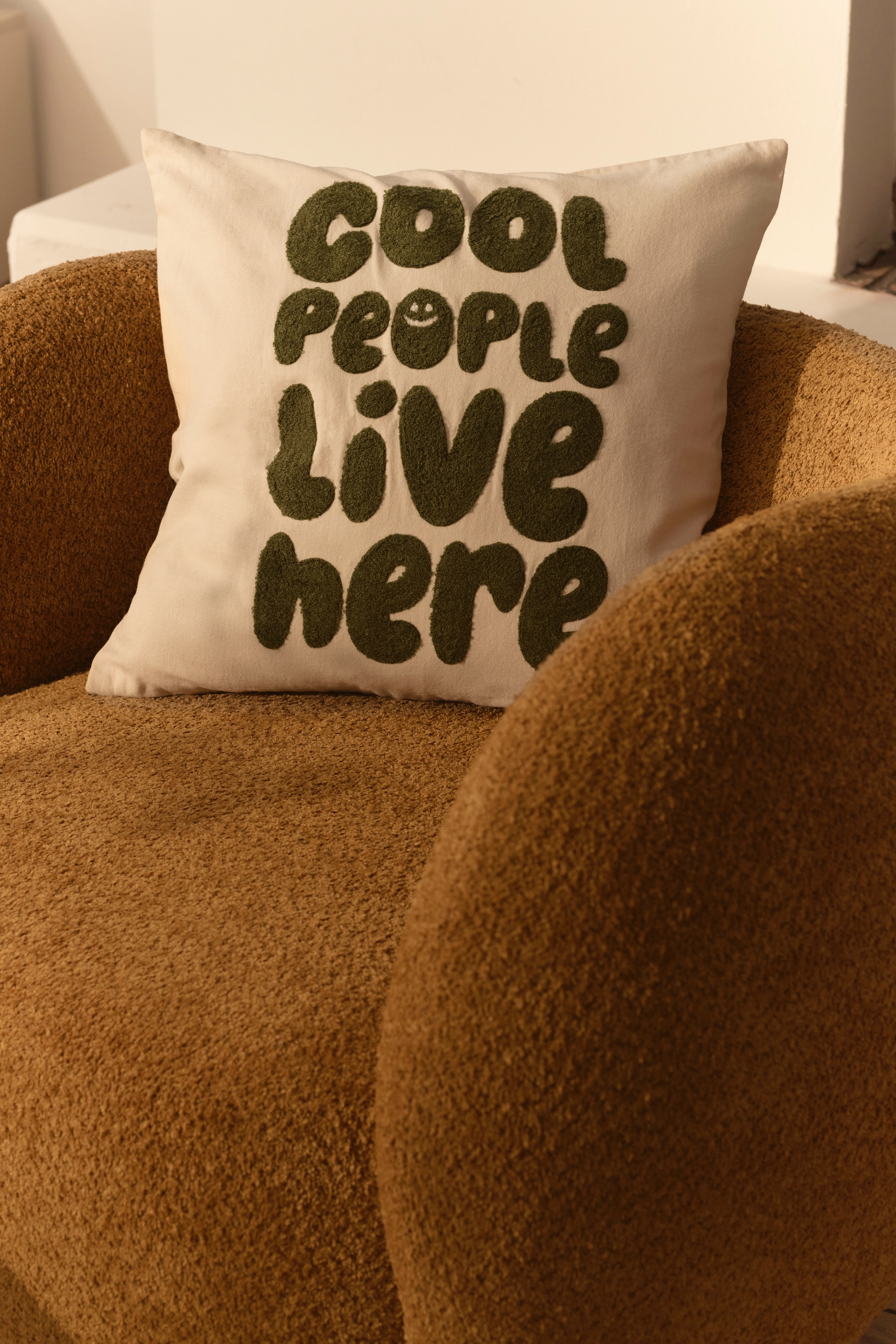homsy by Ana Johnson Coussin décoratif »Ploufy« 100 % coton, broderie 3D élégante, housse de coussin sans rembourrage, paquet de 1