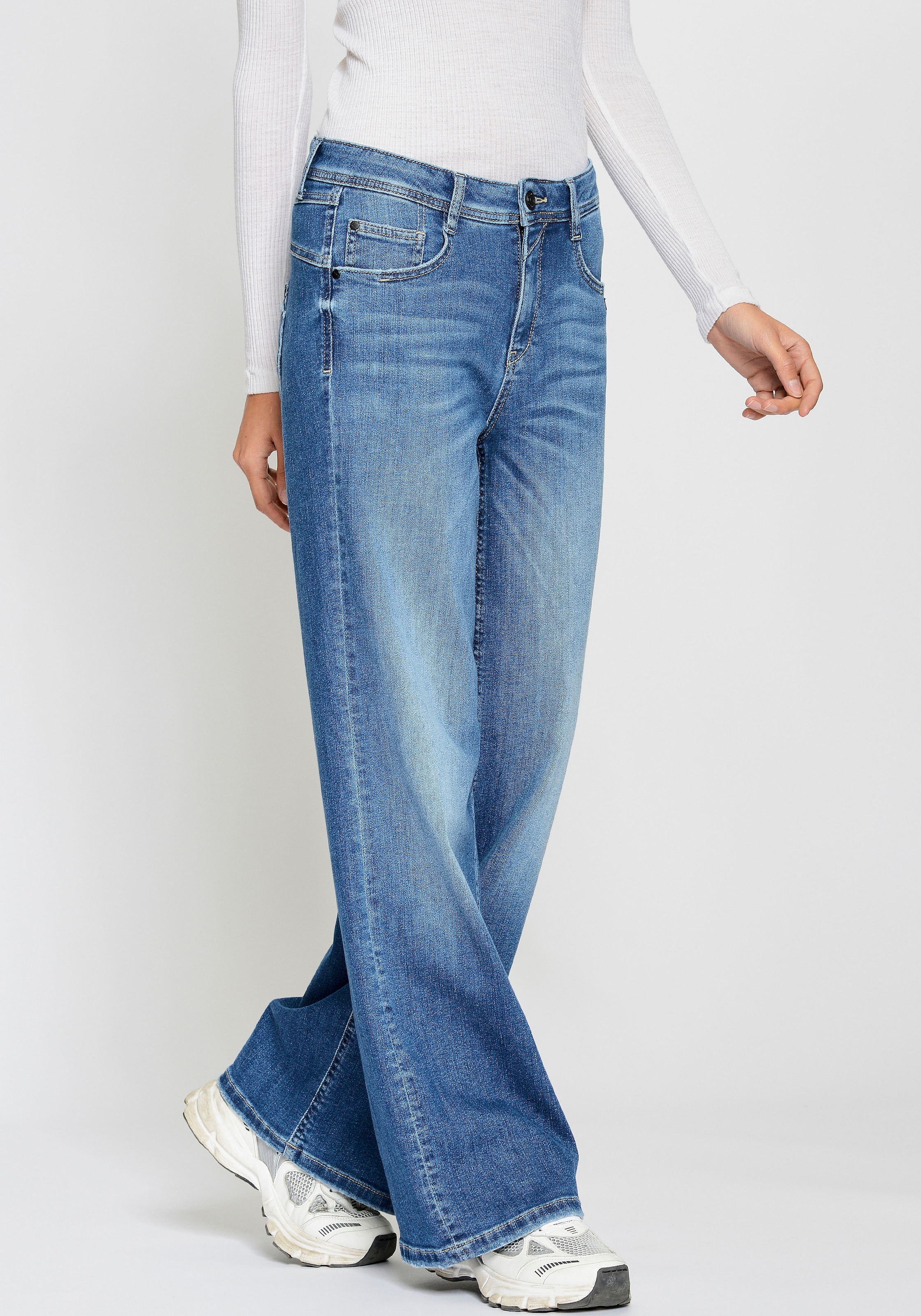 Image of GANG Weite Jeans "94AMELIE WIDE"