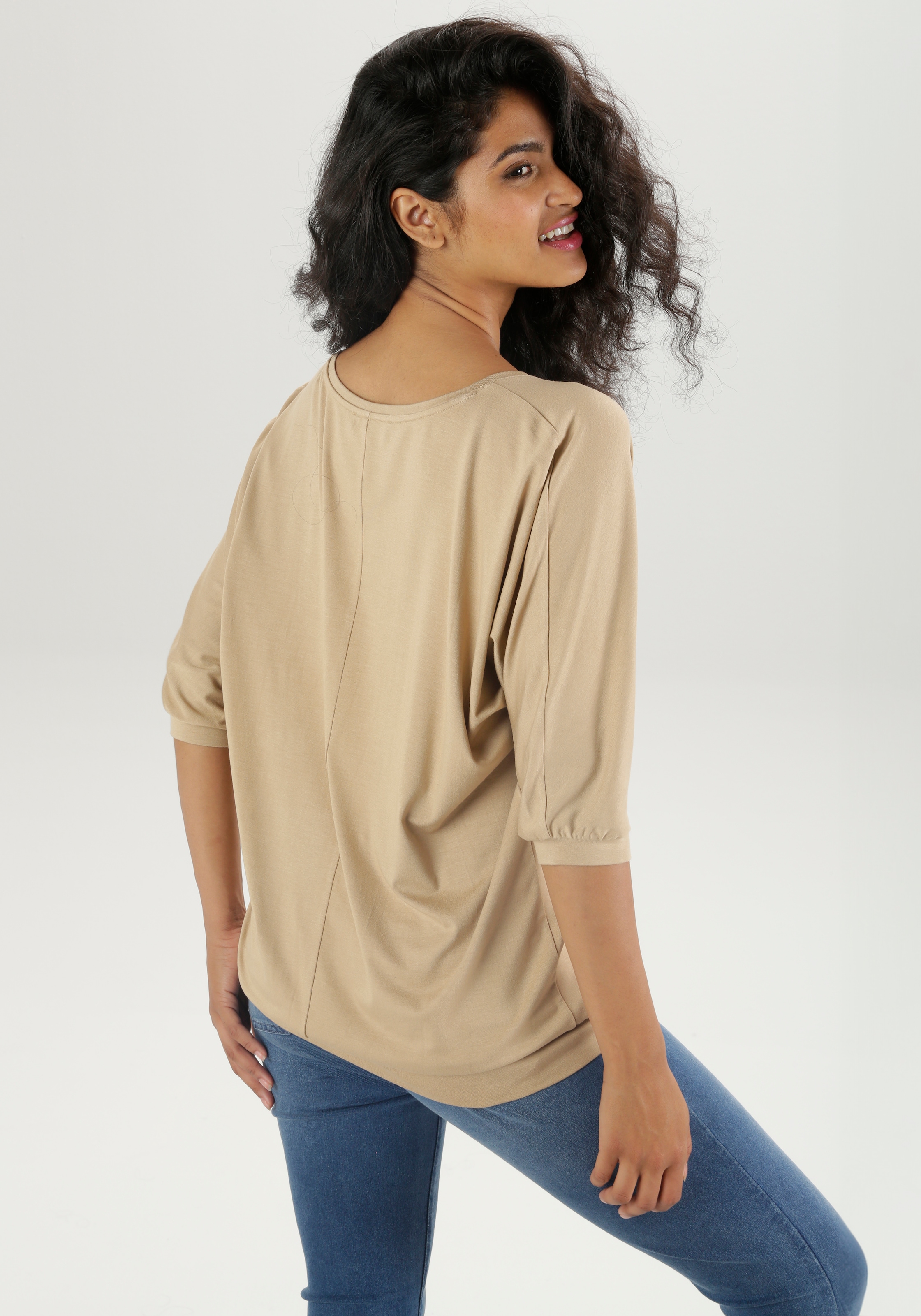 Aniston SELECTED Fledermausshirt, mit goldfarbenem Folienprint