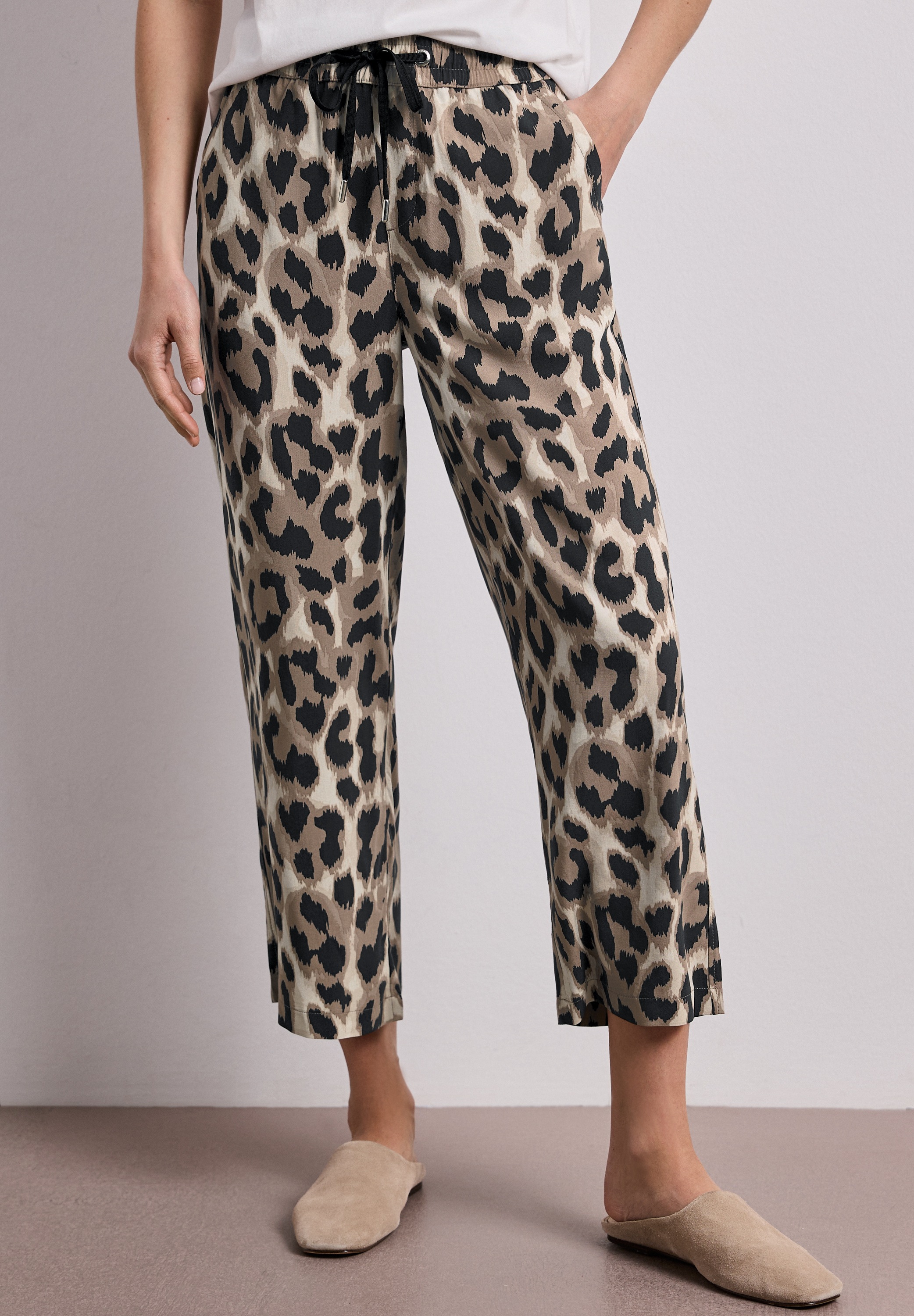 Image of STREET ONE 7/8-Hose "Style Emee" bedruckt, mit Taschen, weites Bein