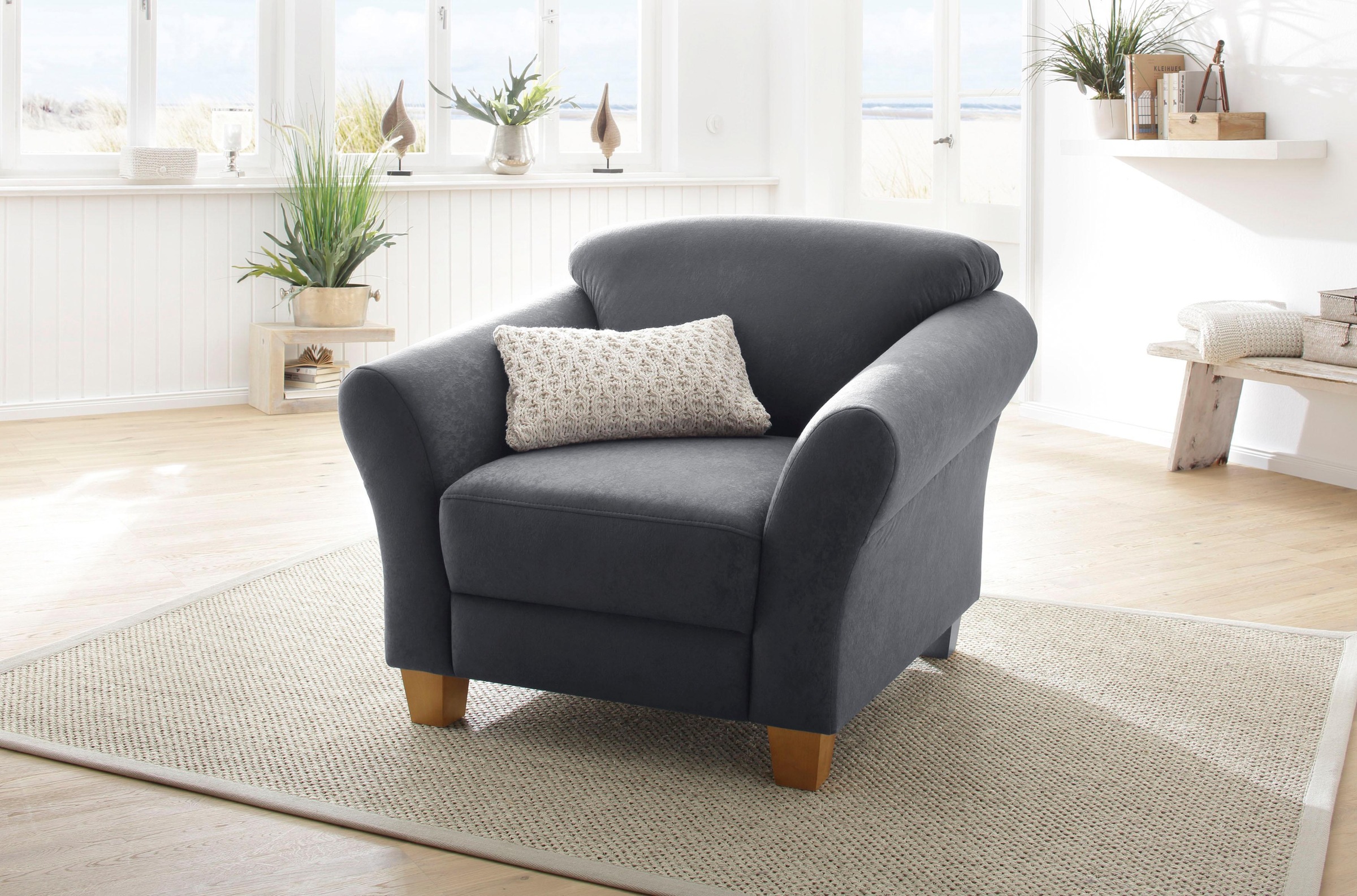 Image of GOODproduct Sessel "Gotland" in drei Bezugsqualitäten