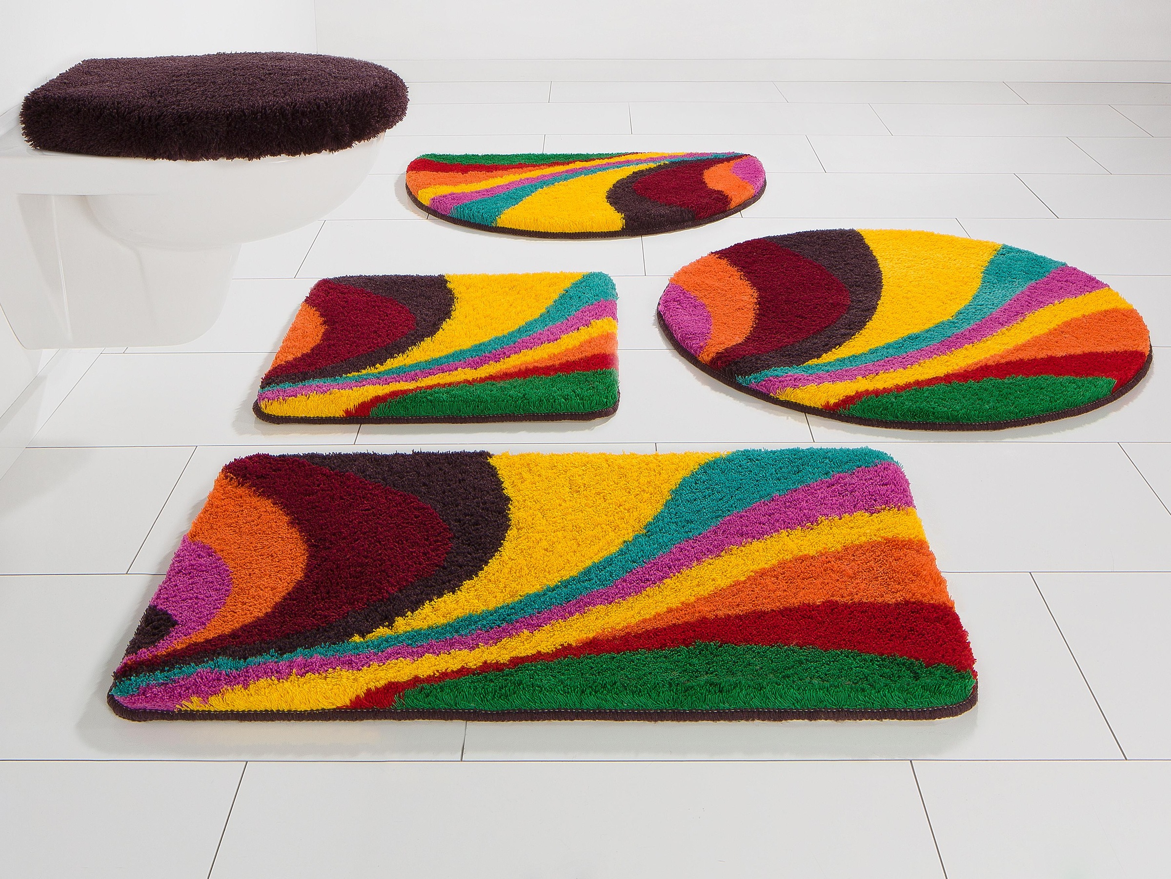 Image of Bruno Banani Badematte »Welle«, Höhe 20 mm, rutschhemmend beschichtet, fussbodenheizungsgeeignet-strapazierfähig bei Ackermann Versand Schweiz