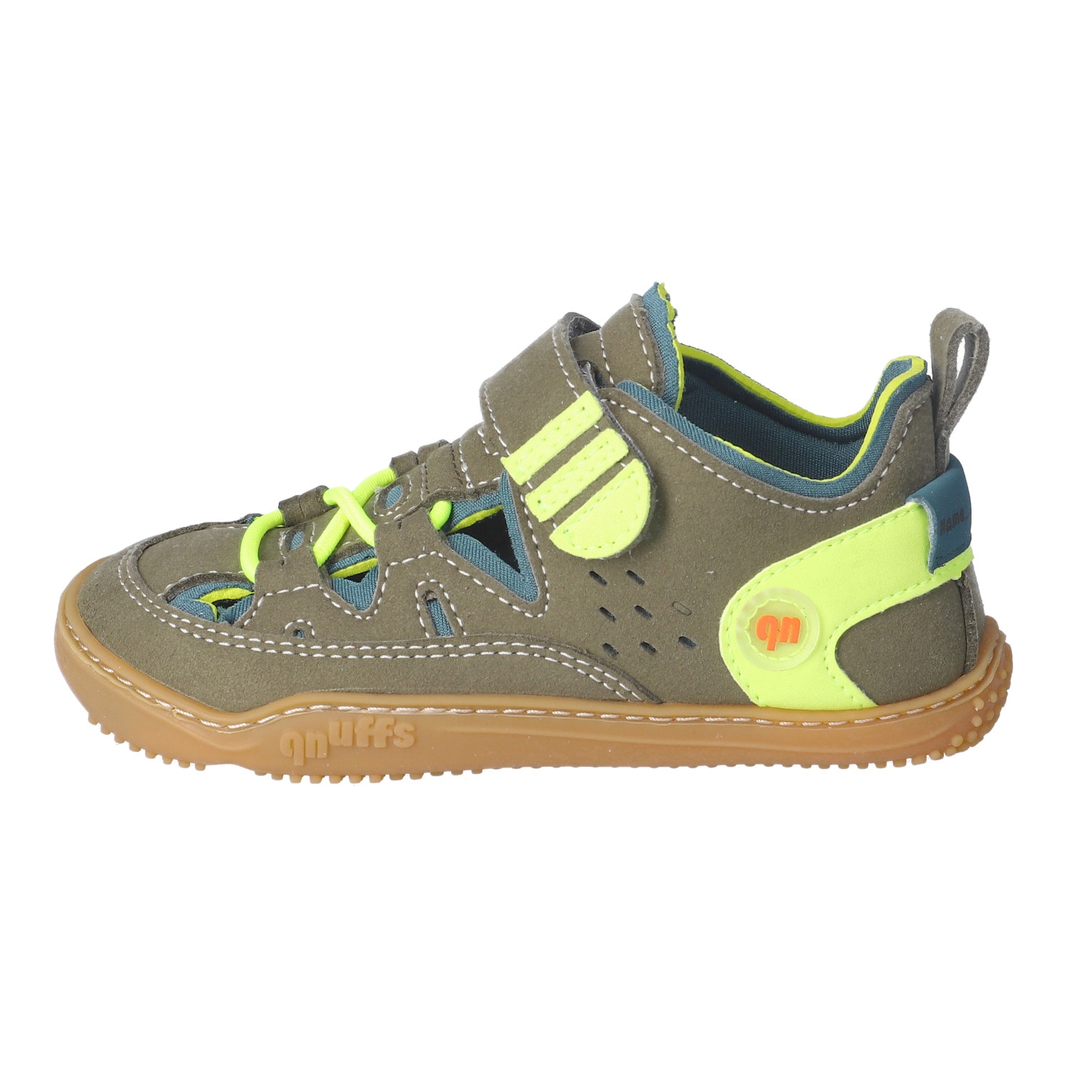 qnuffs Chaussures pieds nus »Lerche«  Sneaker, chaussure basse, sneaker avec étiquette nom au talon